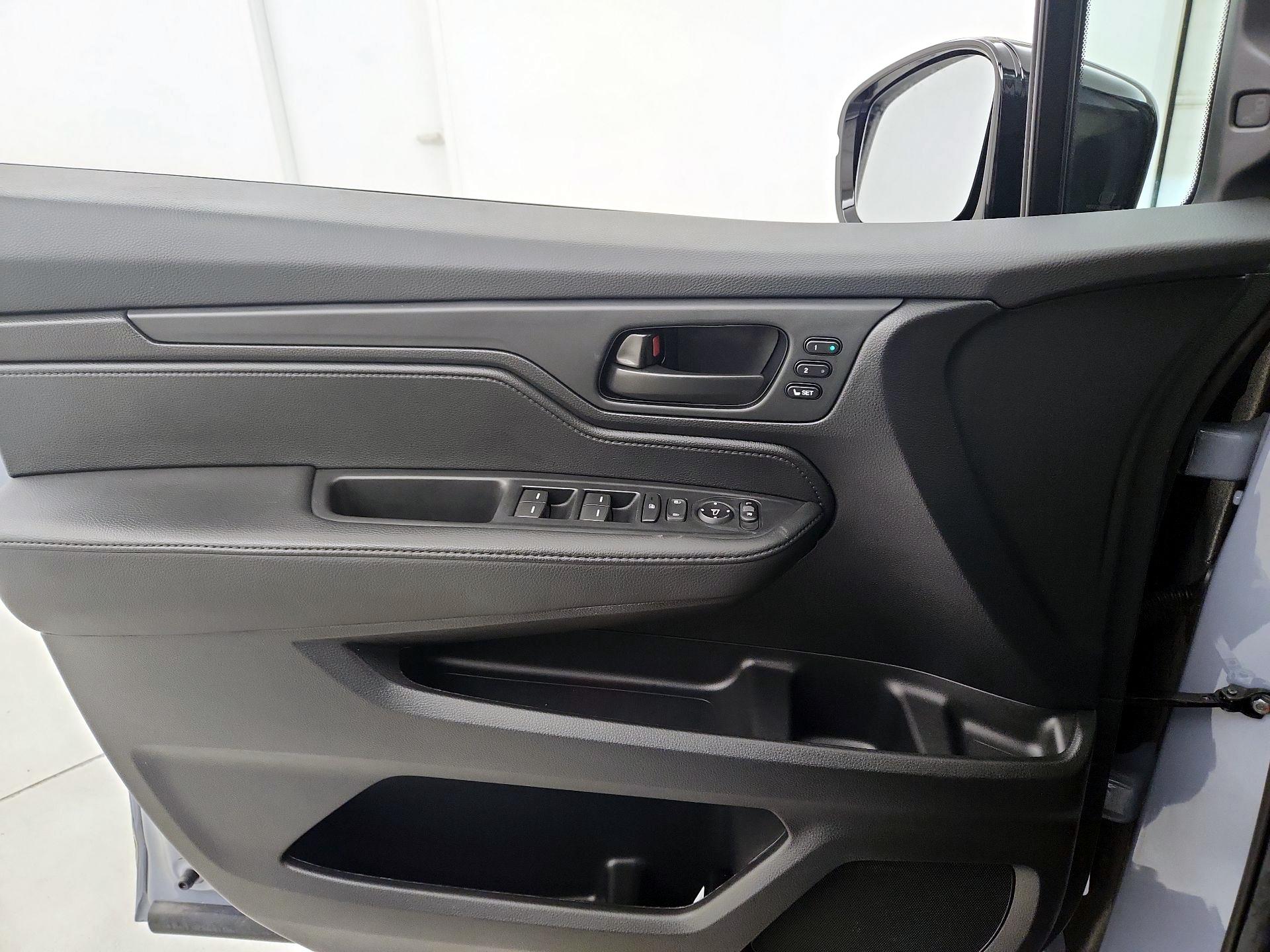 Thumbnail: 2025 Honda Odyssey - 12