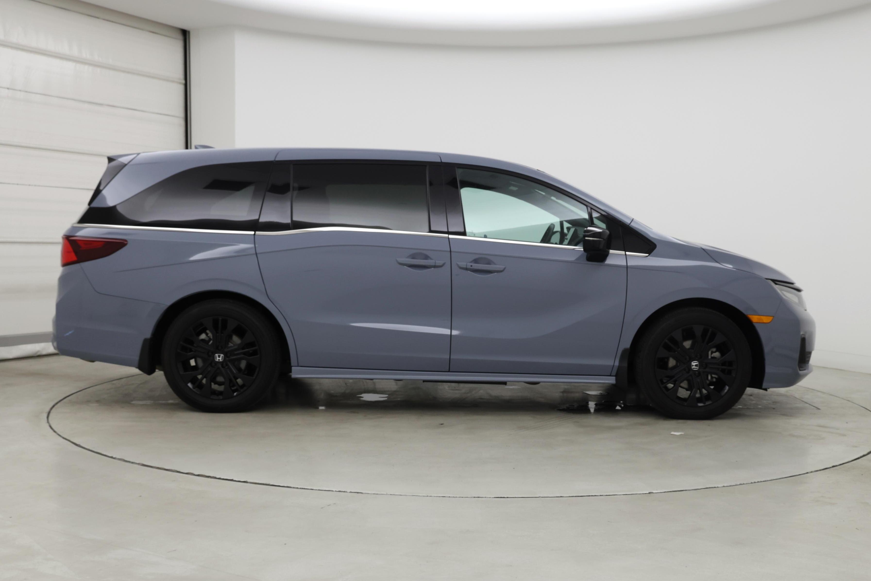 Thumbnail: 2025 Honda Odyssey - 7