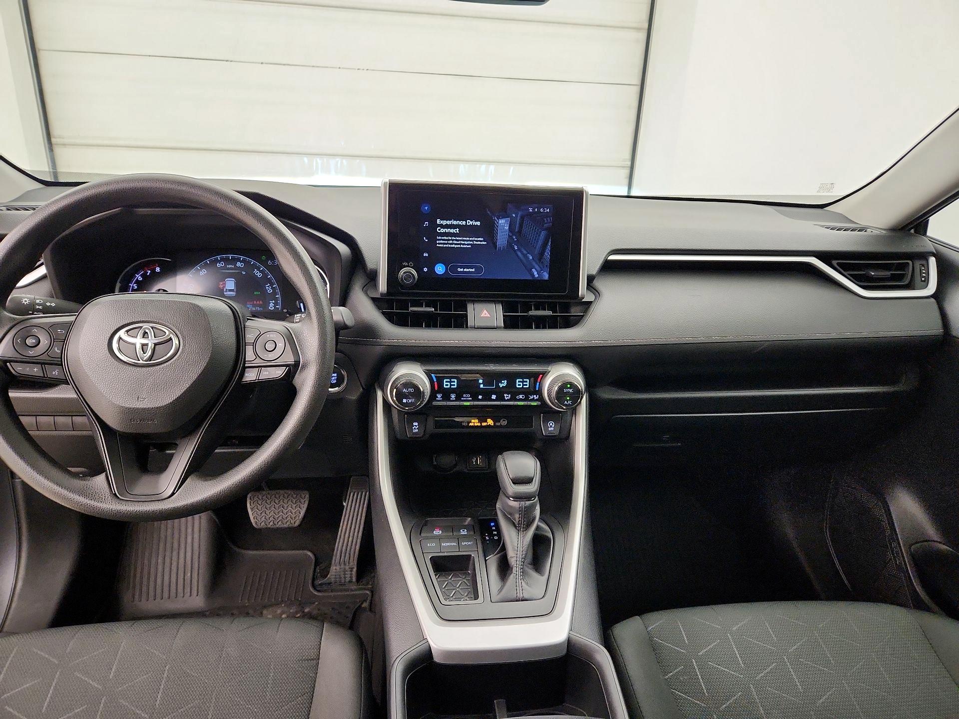 Thumbnail: 2023 Toyota RAV4 - 9