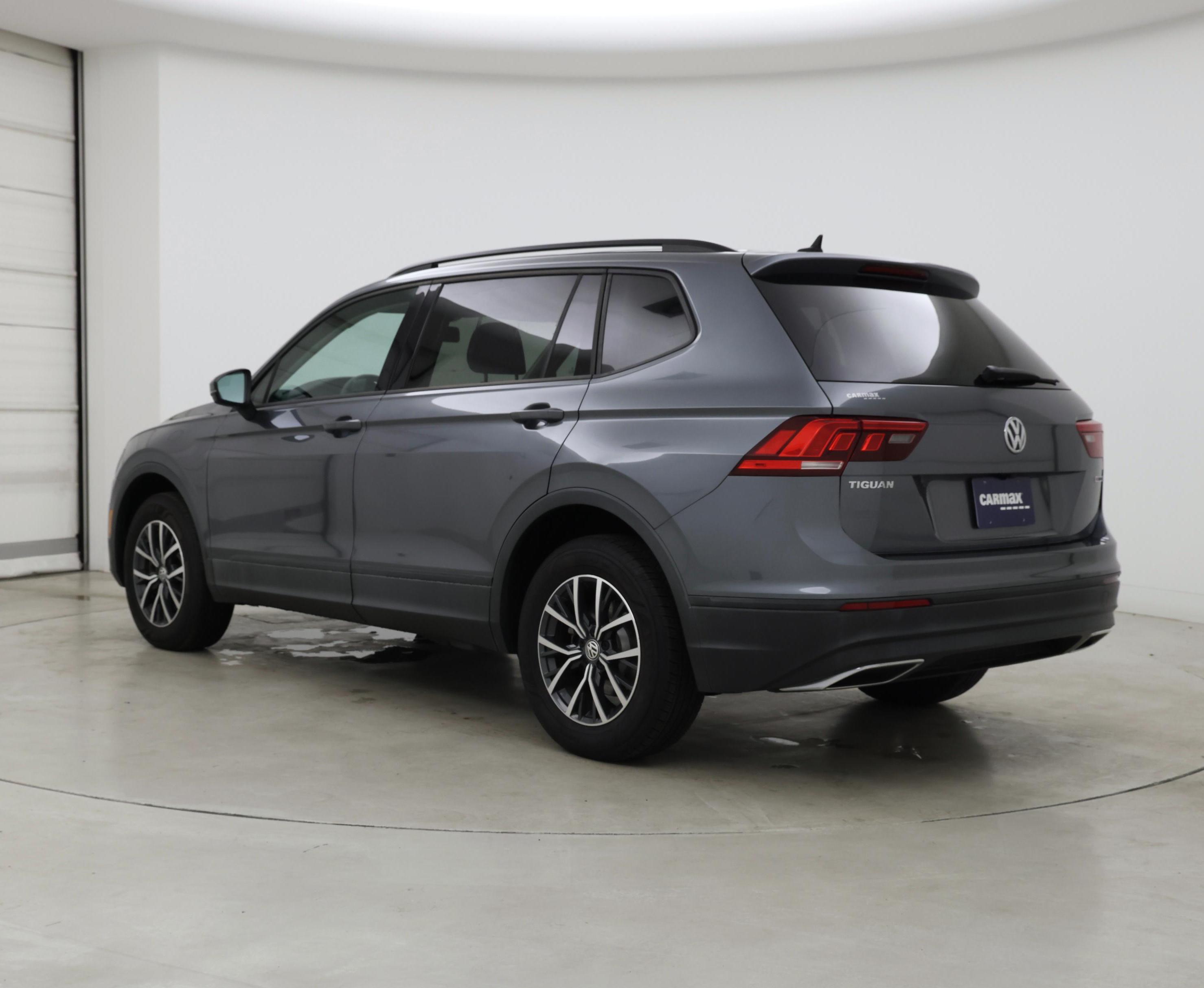 Thumbnail: 2021 Volkswagen Tiguan - 2