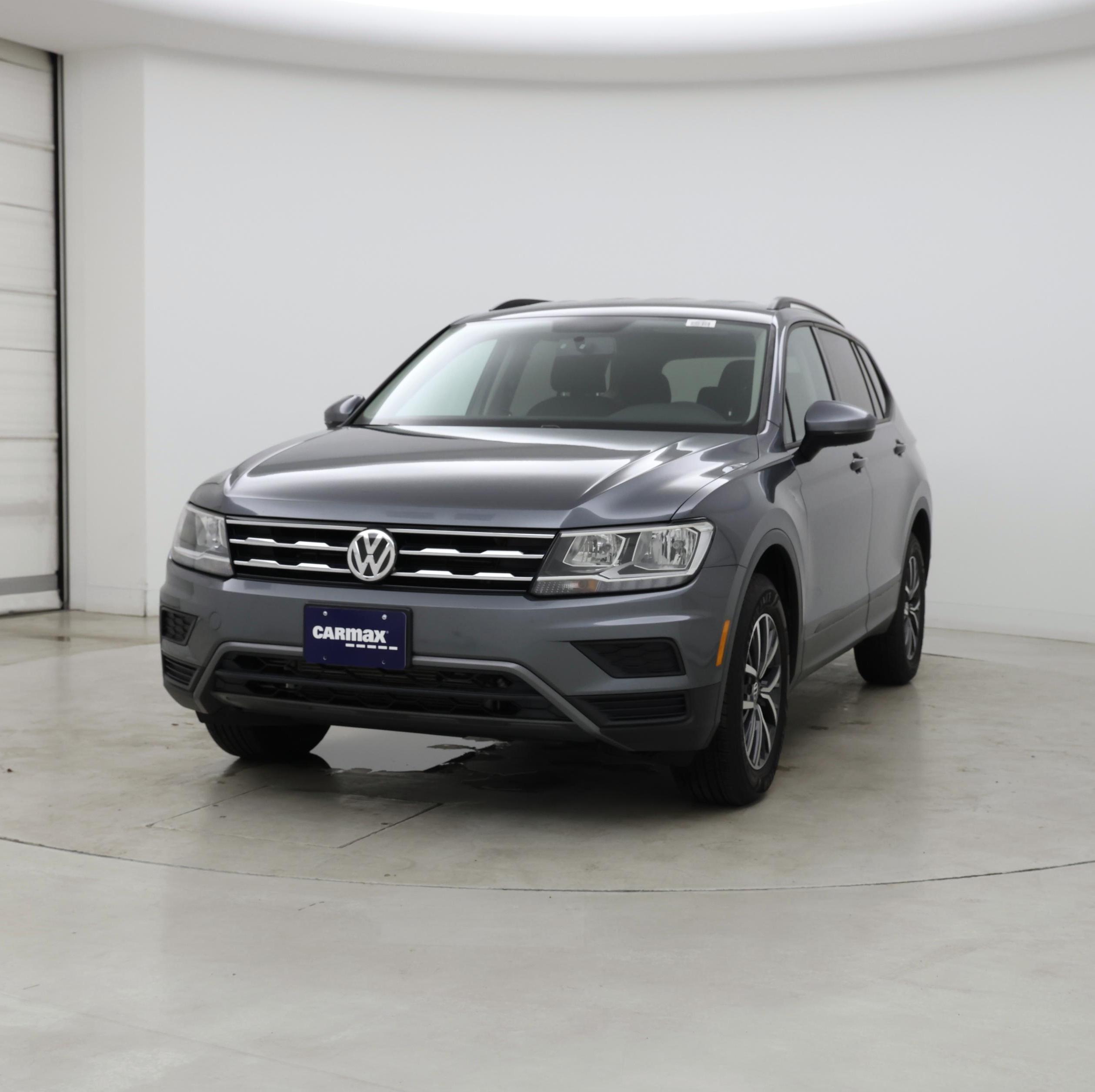 Thumbnail: 2021 Volkswagen Tiguan - 4