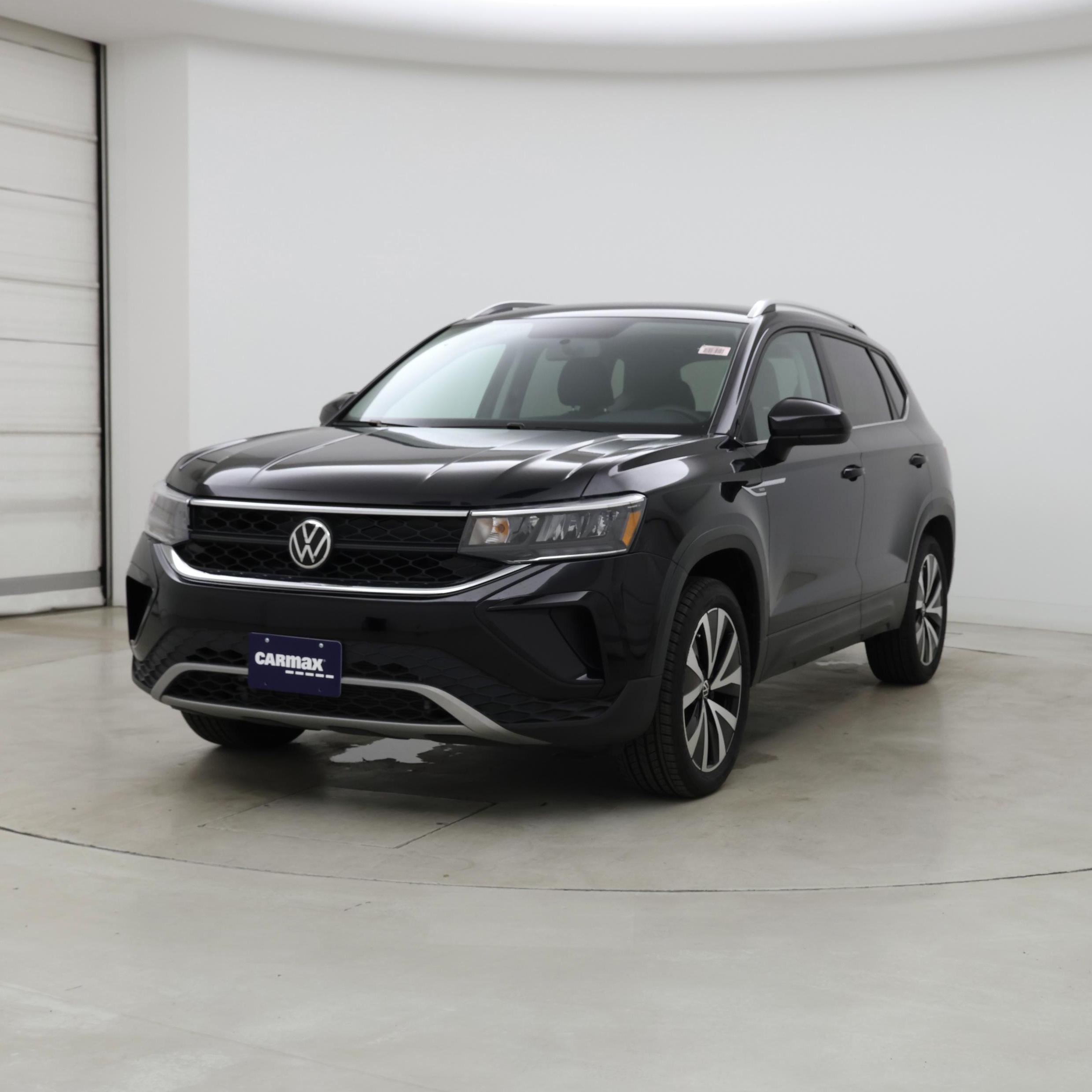 Thumbnail: 2022 Volkswagen Taos - 4