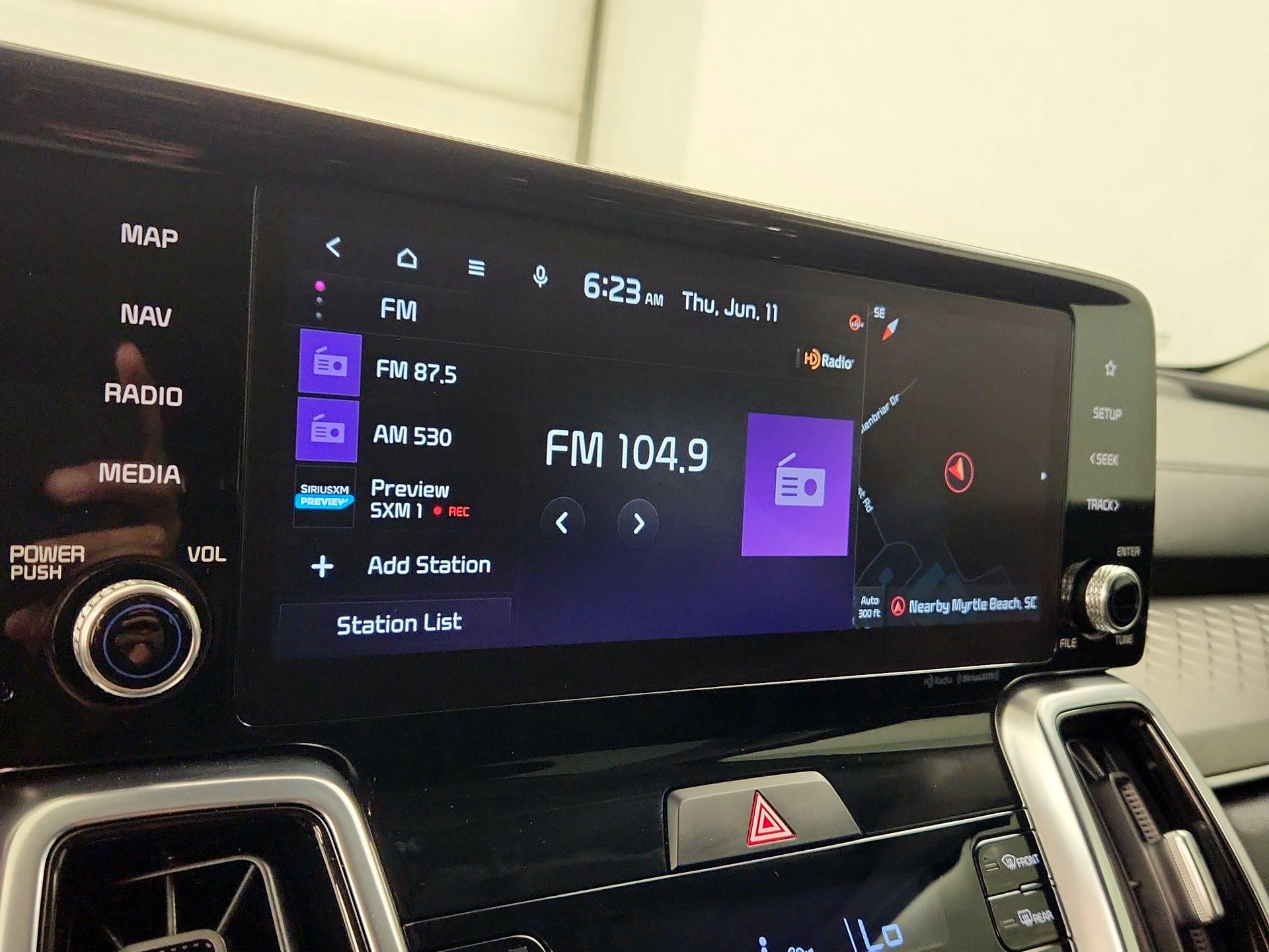 Thumbnail: 2022 Kia Sorento - 16