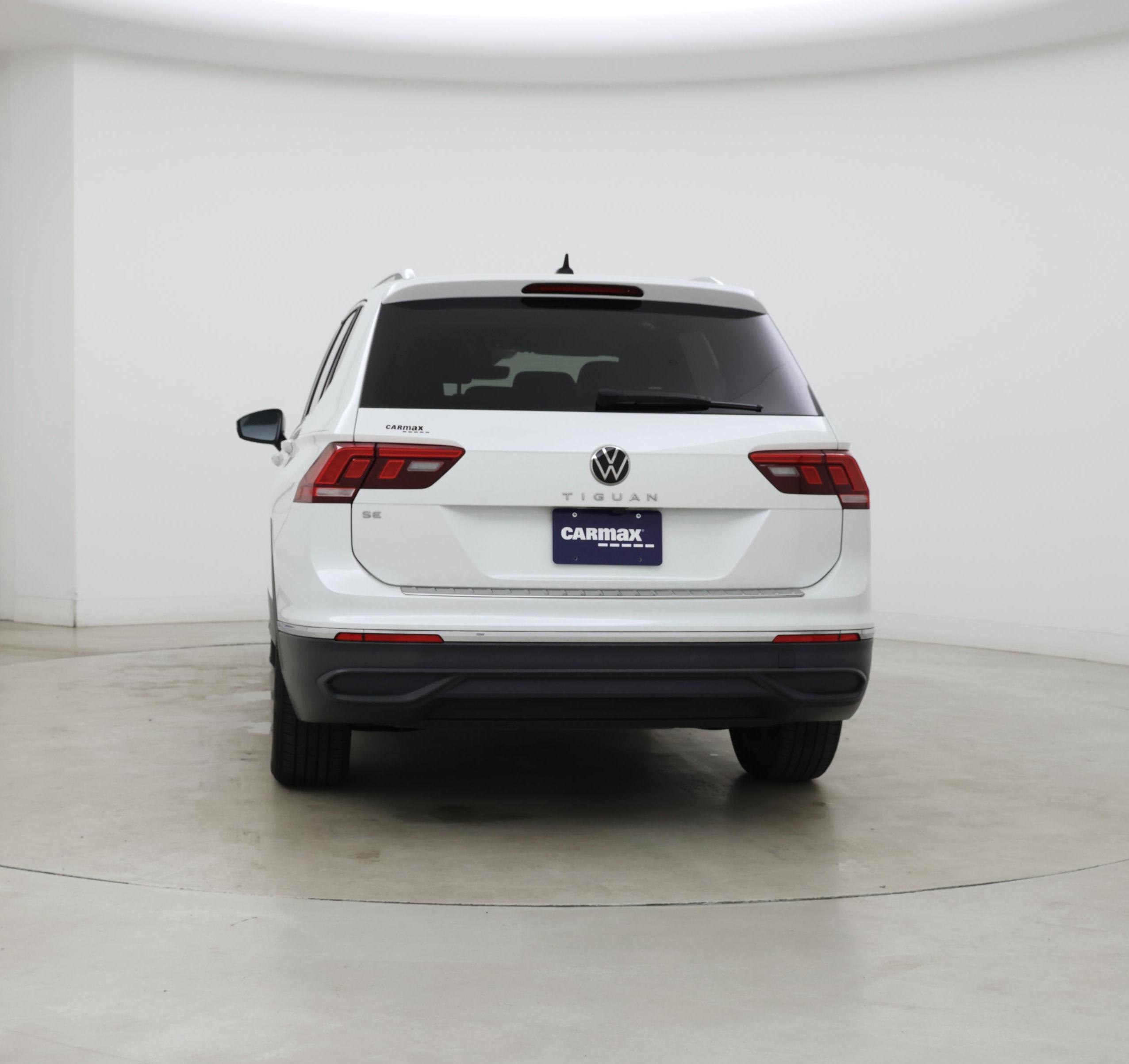 Thumbnail: 2023 Volkswagen Tiguan - 6