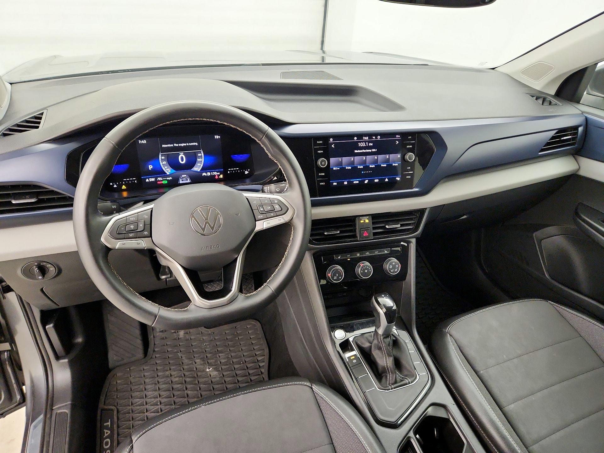 Thumbnail: 2023 Volkswagen Taos - 9