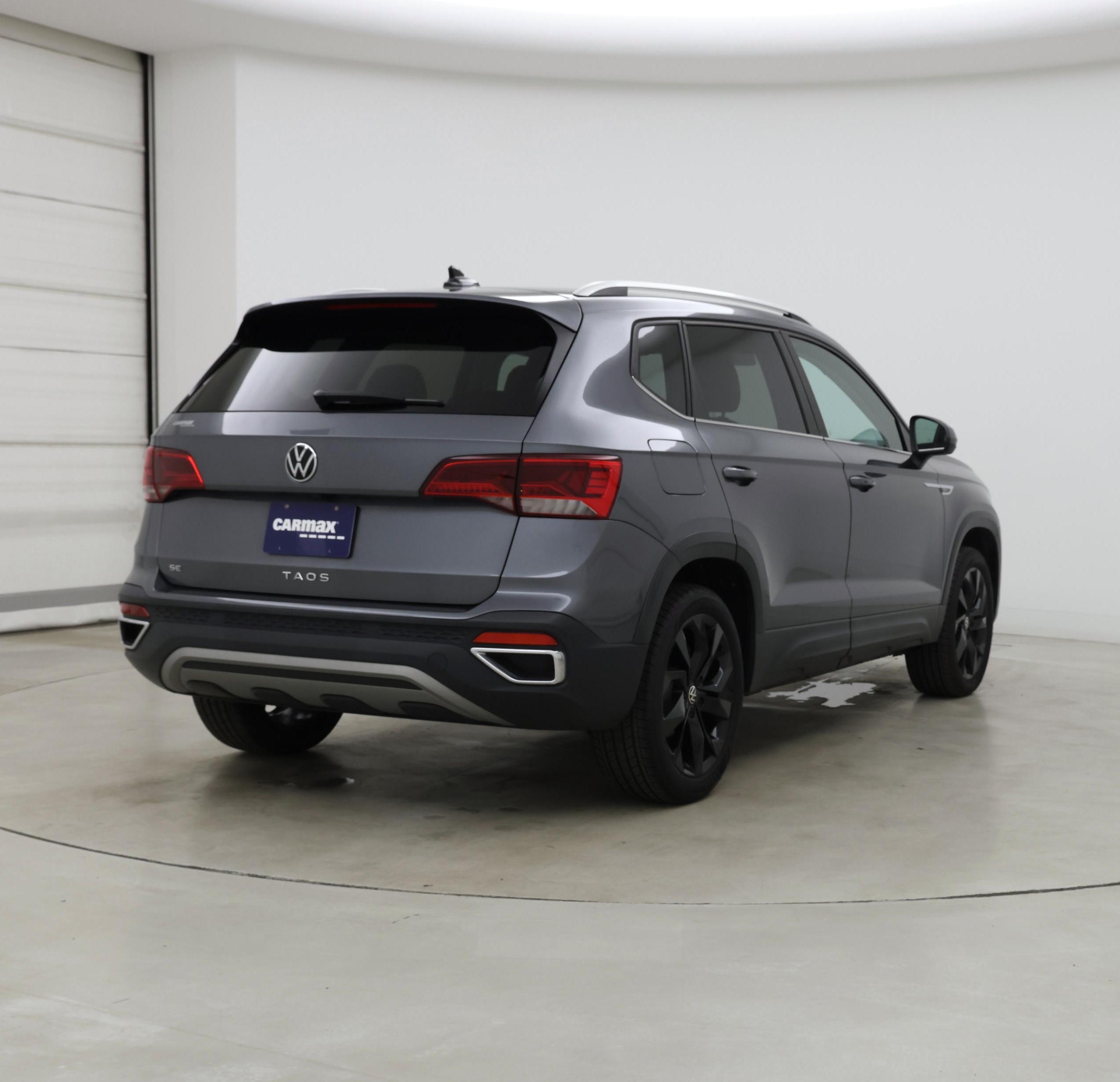 Thumbnail: 2023 Volkswagen Taos - 8