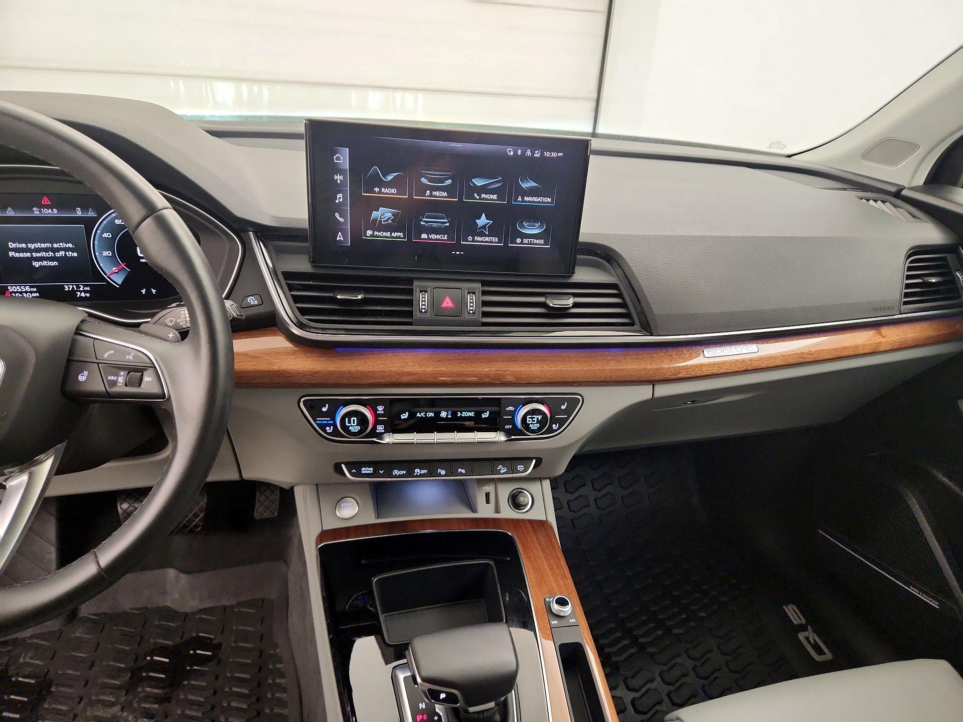 Thumbnail: 2022 Audi Q5 - 9