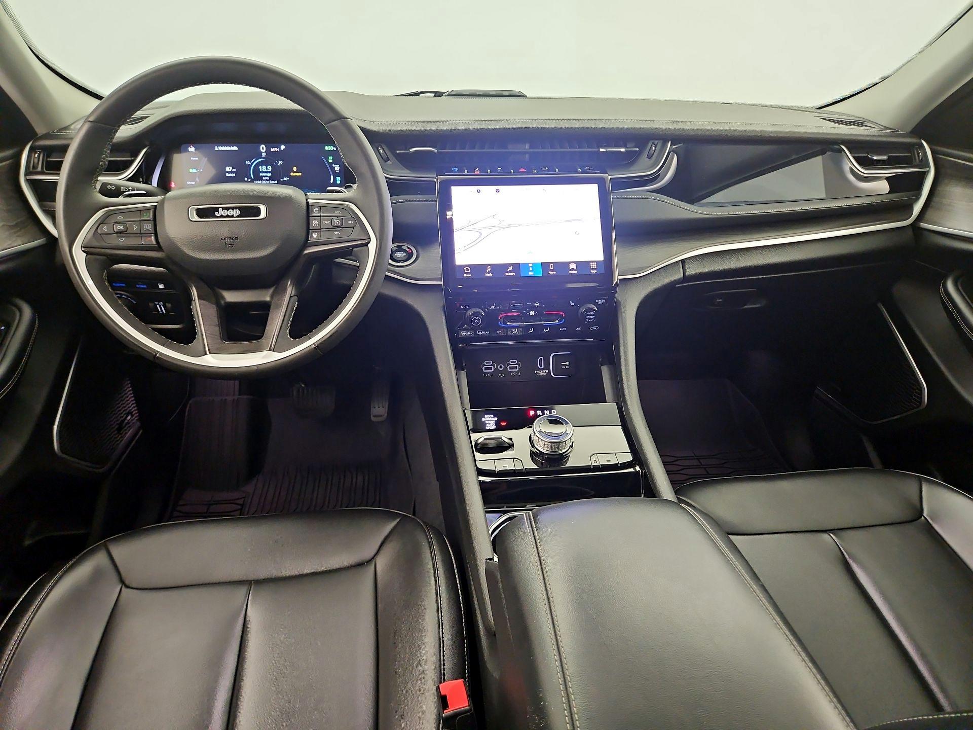 Thumbnail: 2023 Jeep Grand Cherokee - 9