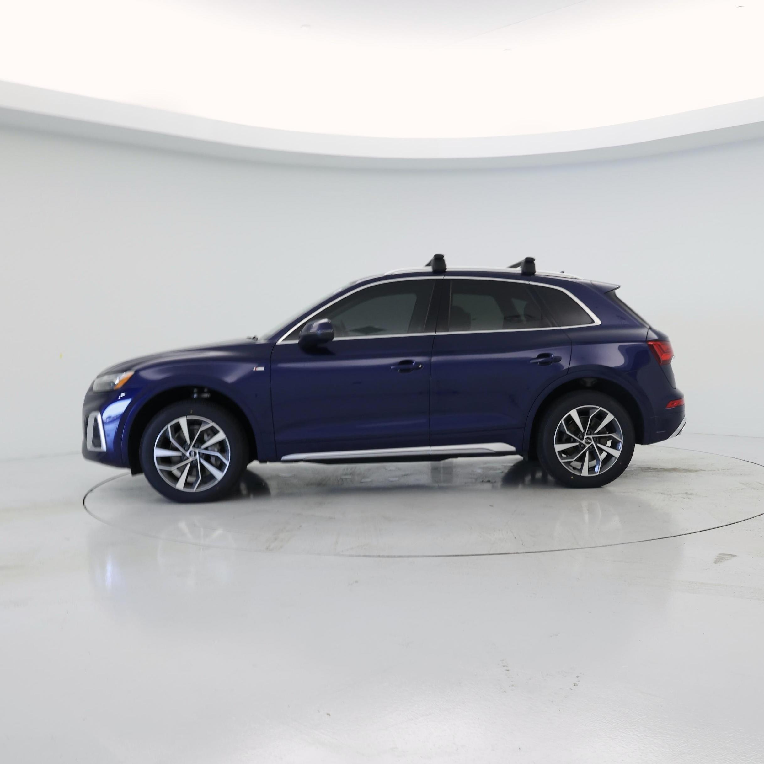 Thumbnail: 2023 Audi Q5 - 3