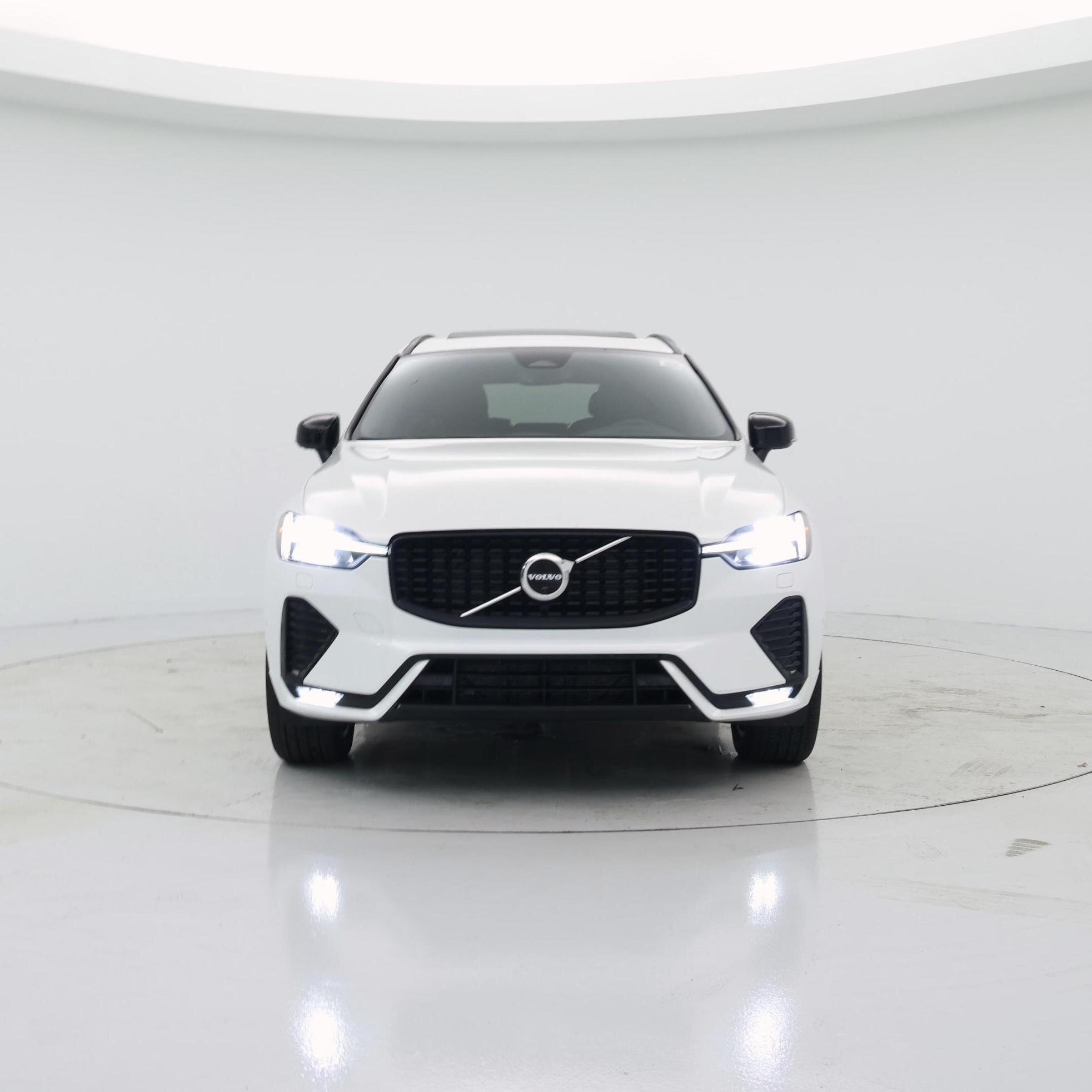 Thumbnail: 2023 Volvo XC60 - 5