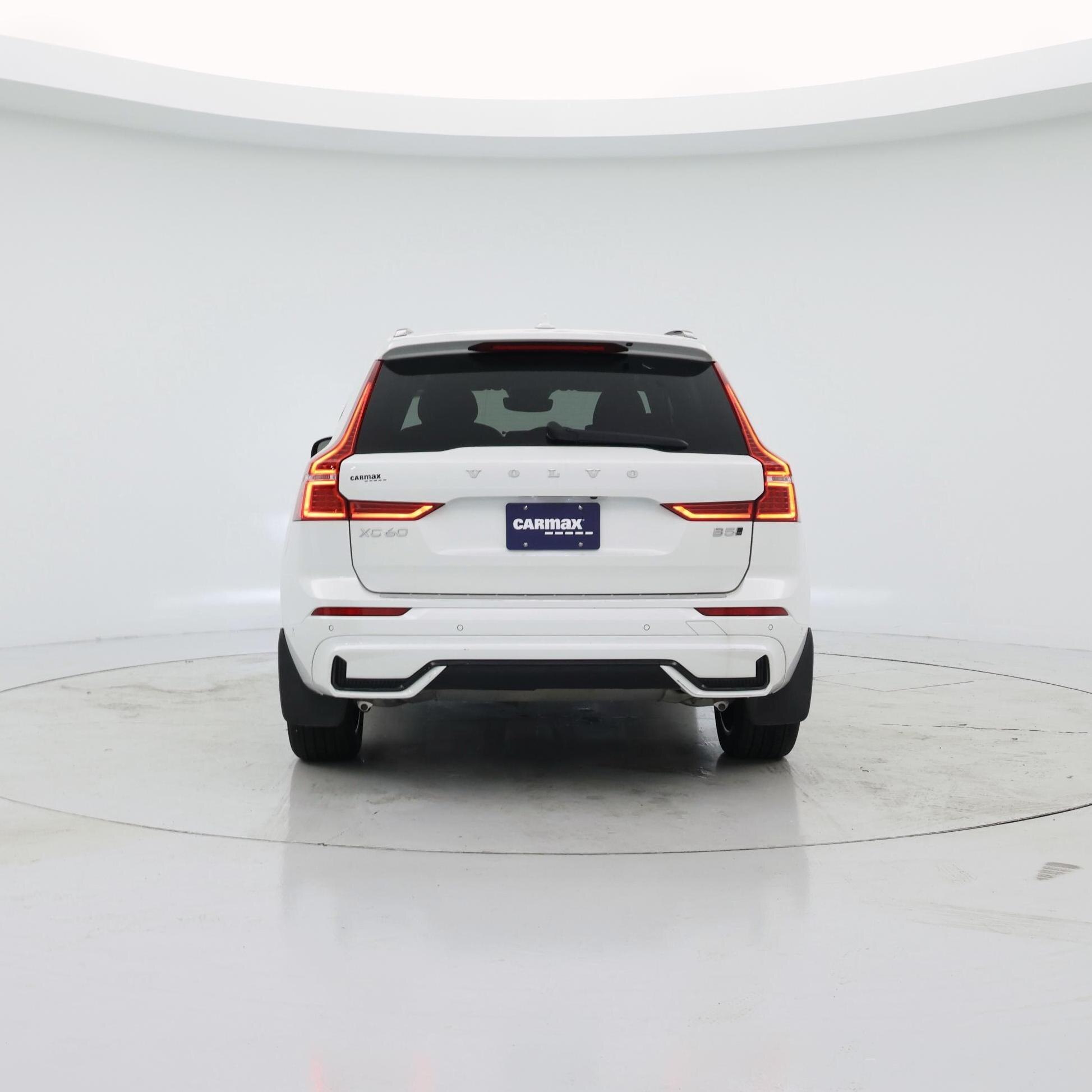 Thumbnail: 2023 Volvo XC60 - 6