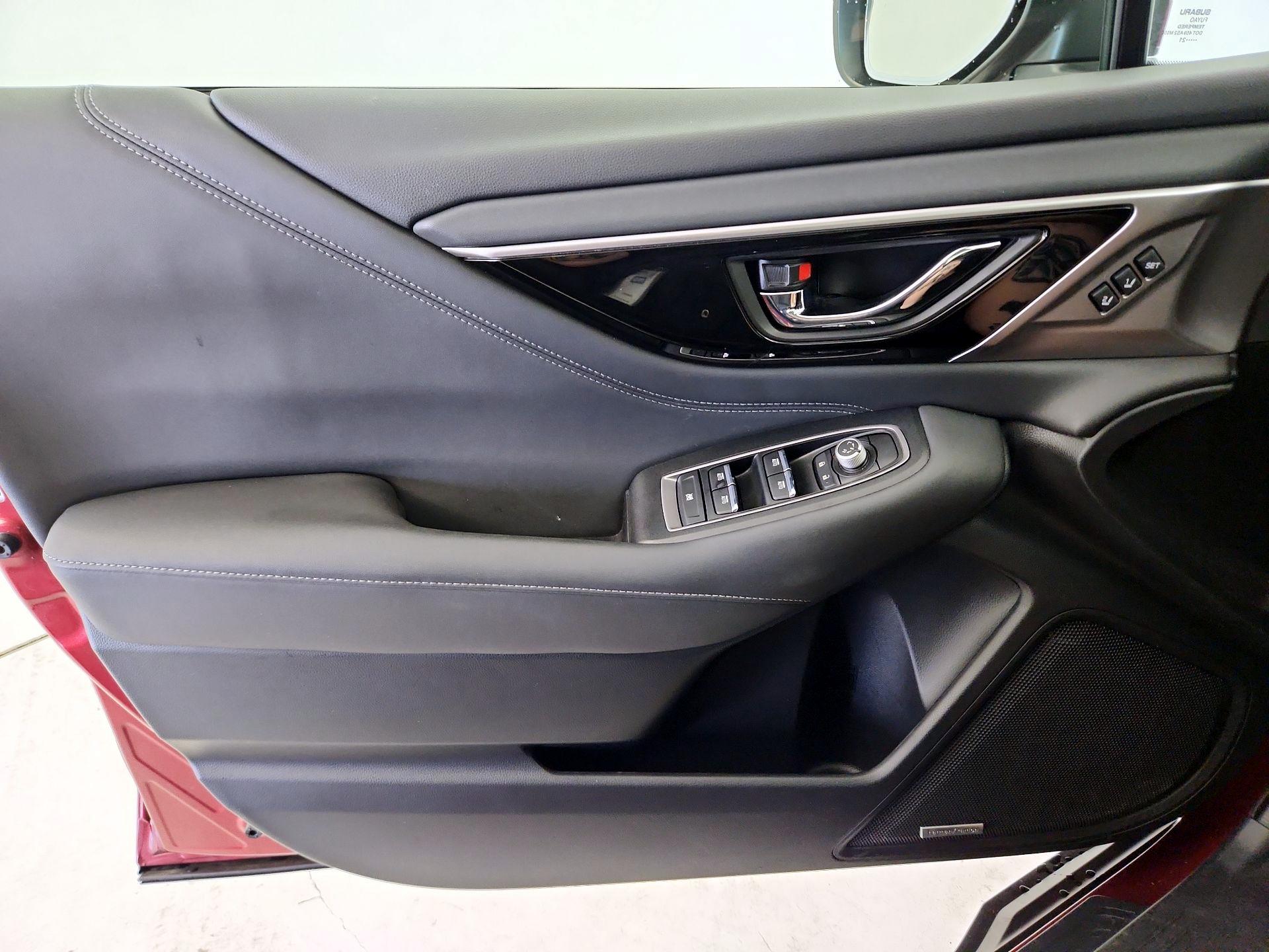 Thumbnail: 2022 Subaru Outback - 10