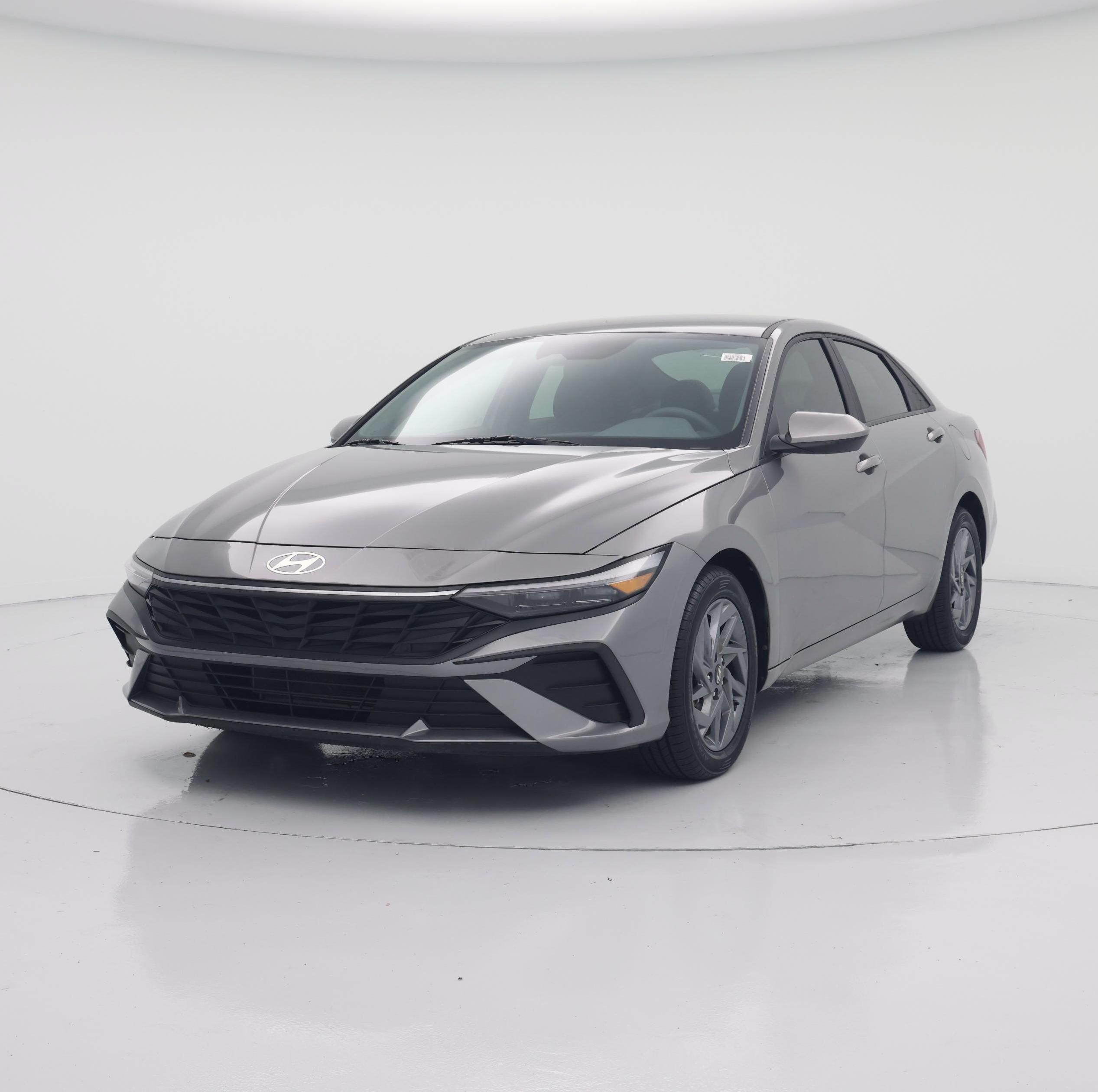 Thumbnail: 2024 Hyundai Elantra - 4