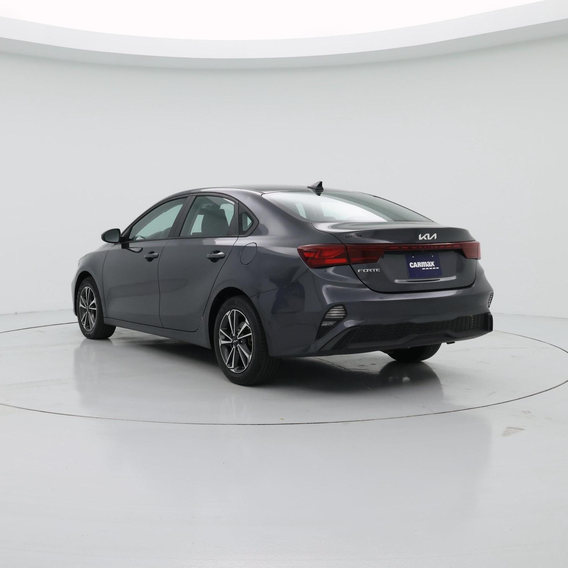 Thumbnail: 2023 Kia Forte - 2