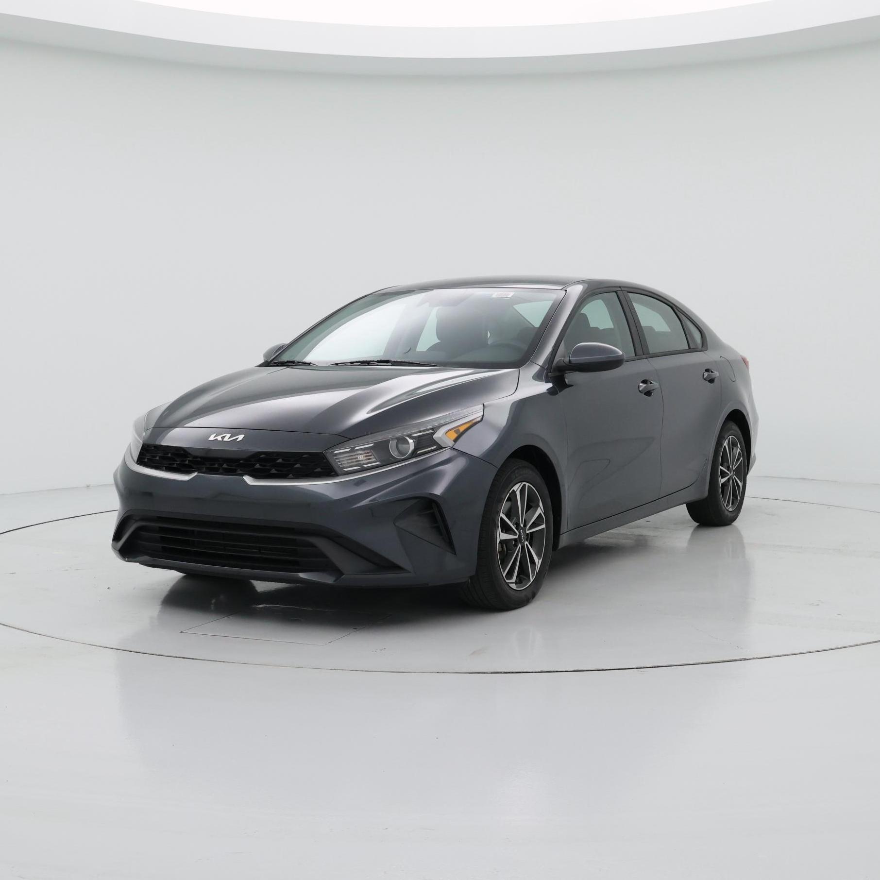 Thumbnail: 2023 Kia Forte - 4