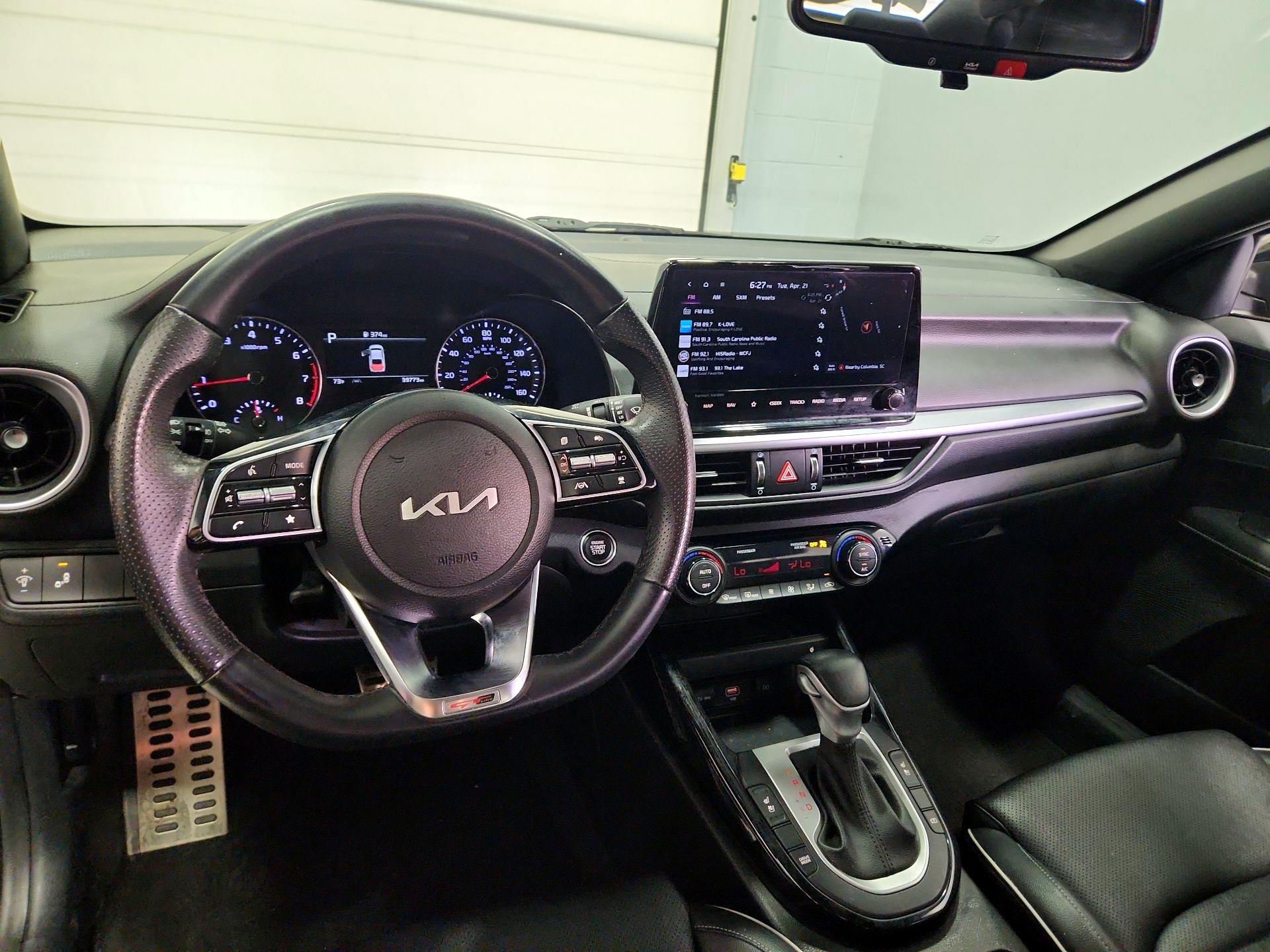 Thumbnail: 2024 Kia Forte - 9