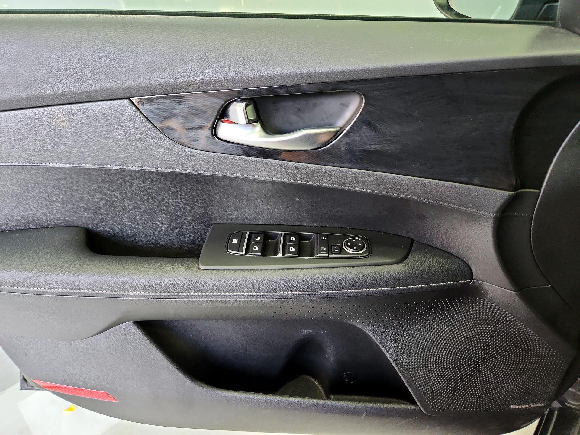 Thumbnail: 2024 Kia Forte - 12