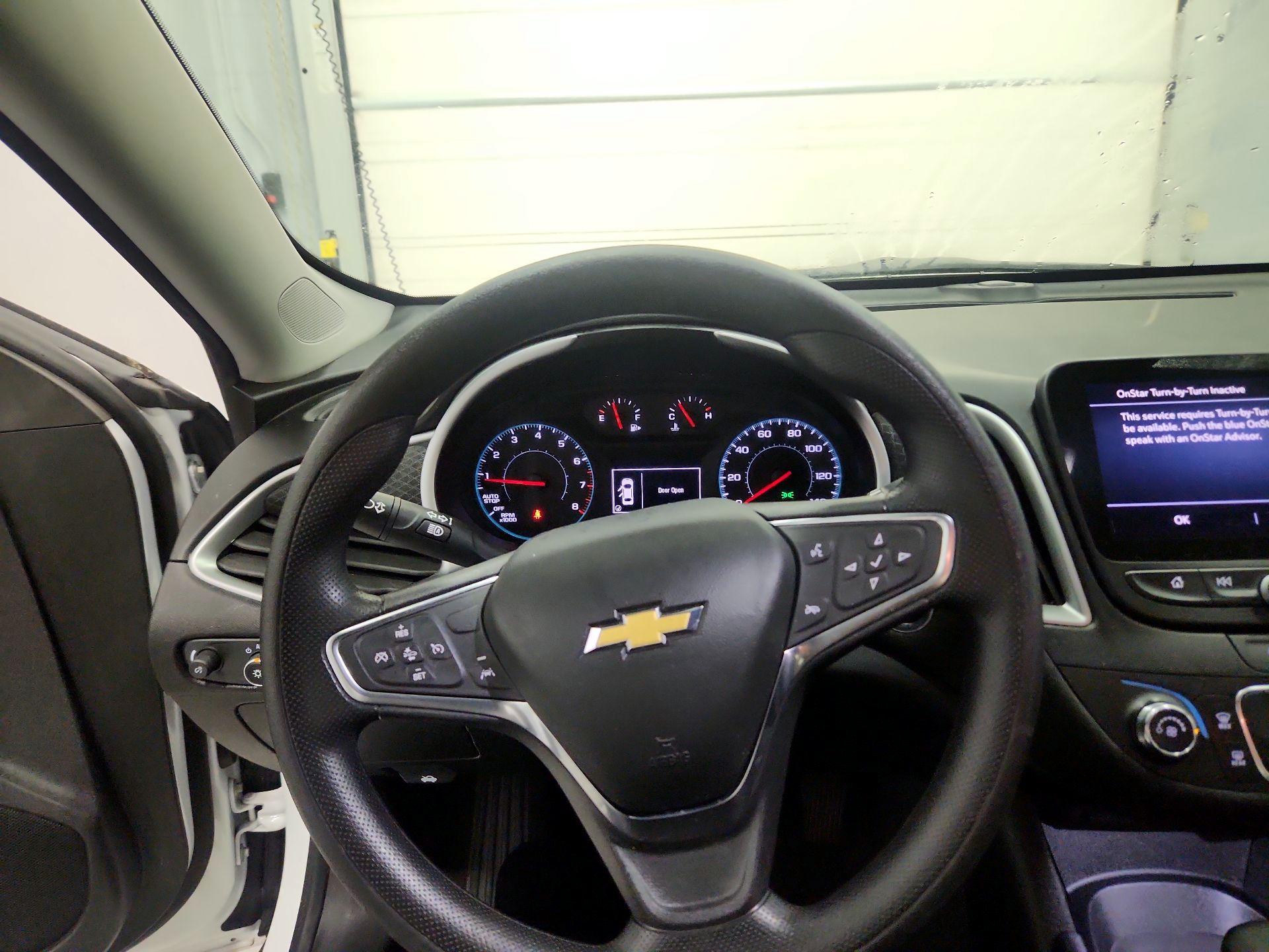 Thumbnail: 2024 Chevrolet Malibu - 10