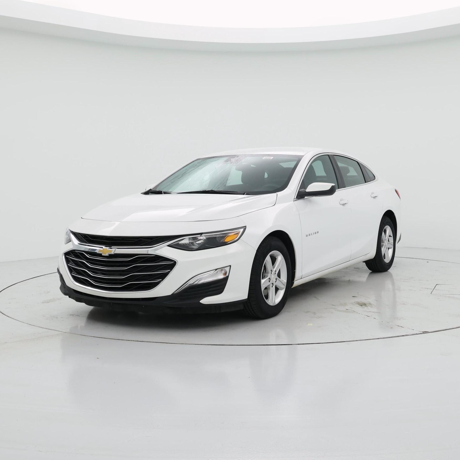 Thumbnail: 2024 Chevrolet Malibu - 4