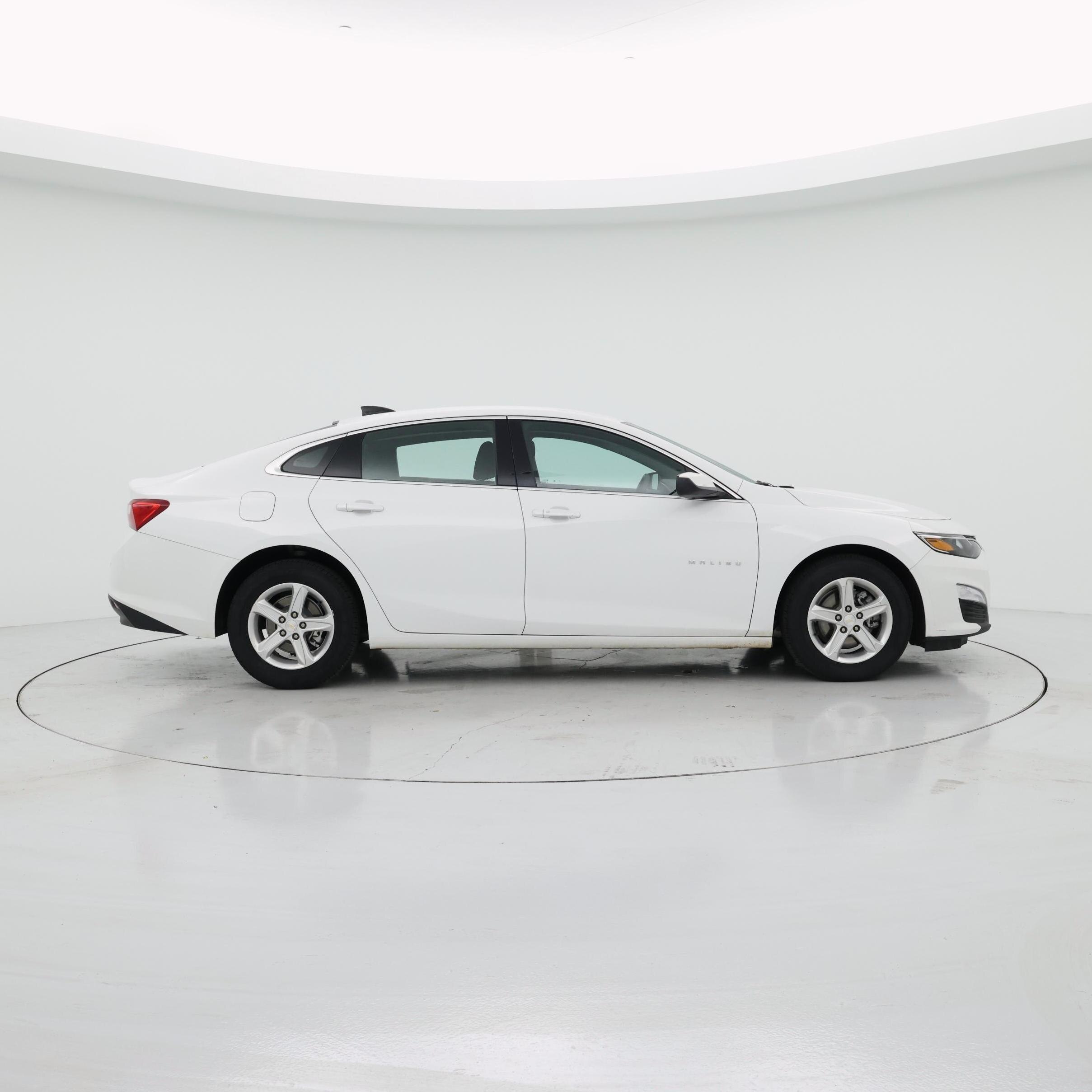 Thumbnail: 2024 Chevrolet Malibu - 7