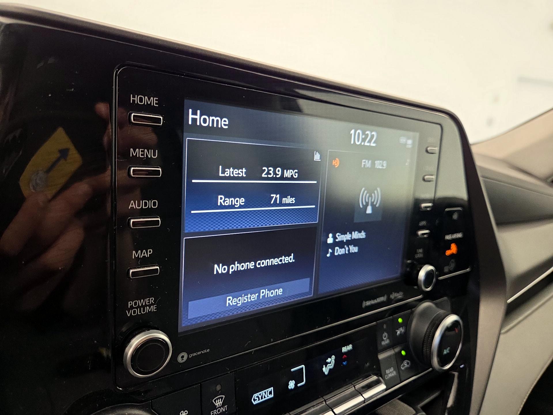 Thumbnail: 2021 Toyota Highlander - 15