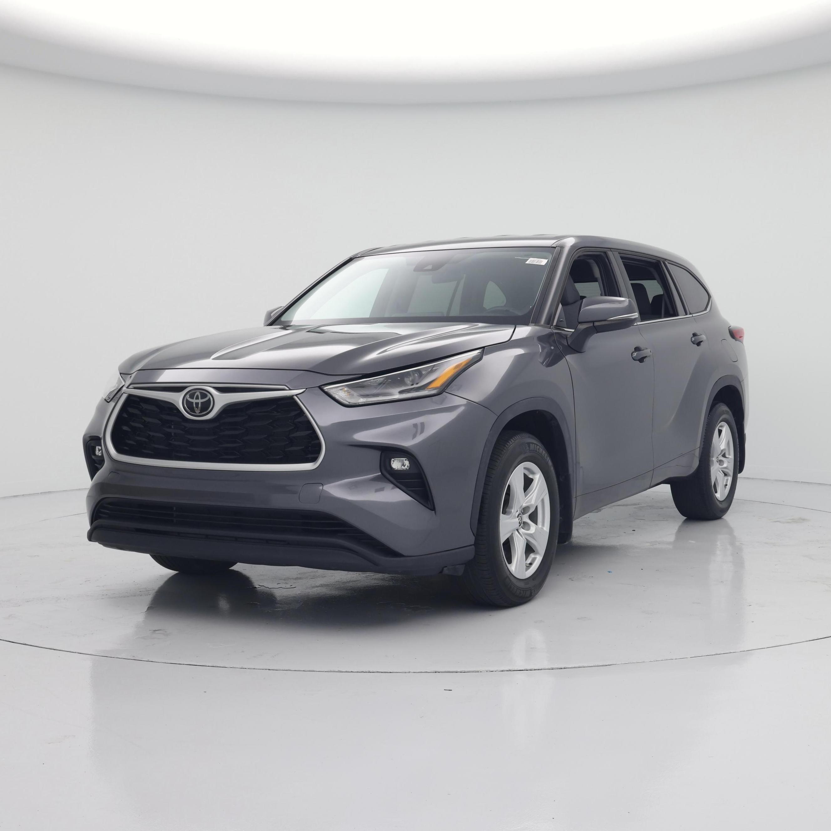 Thumbnail: 2021 Toyota Highlander - 4