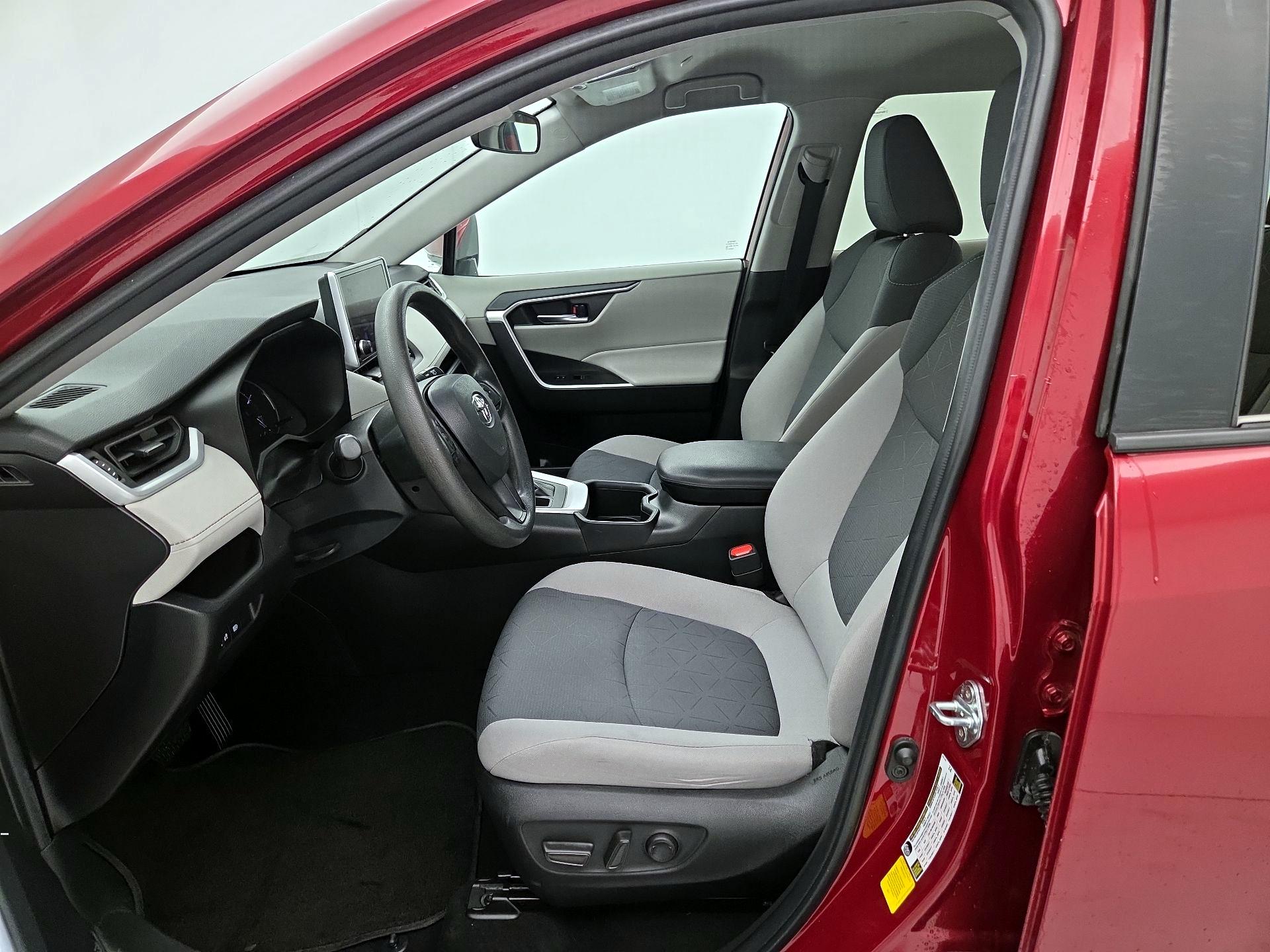 Thumbnail: 2023 Toyota RAV4 - 11