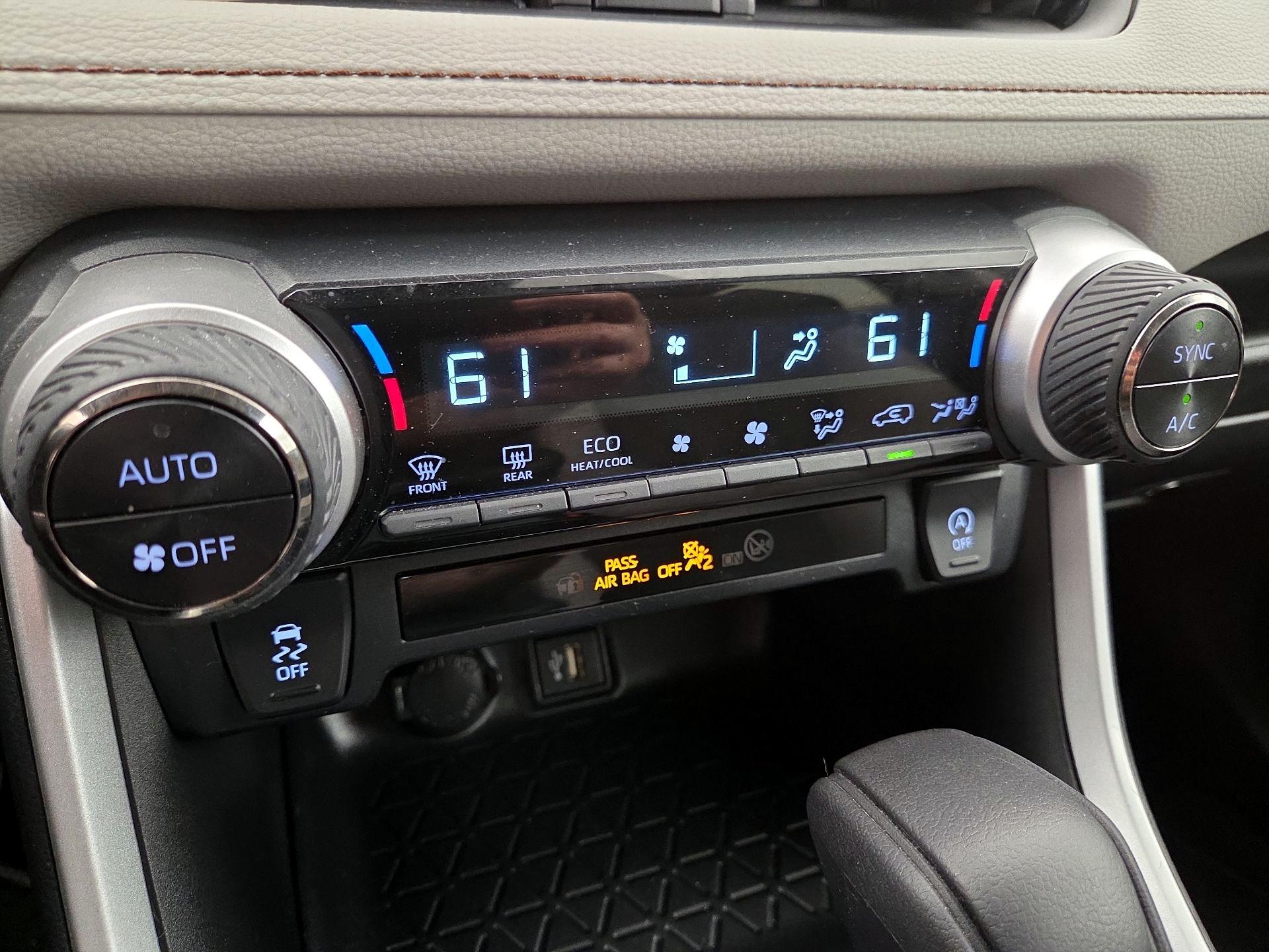 Thumbnail: 2023 Toyota RAV4 - 16