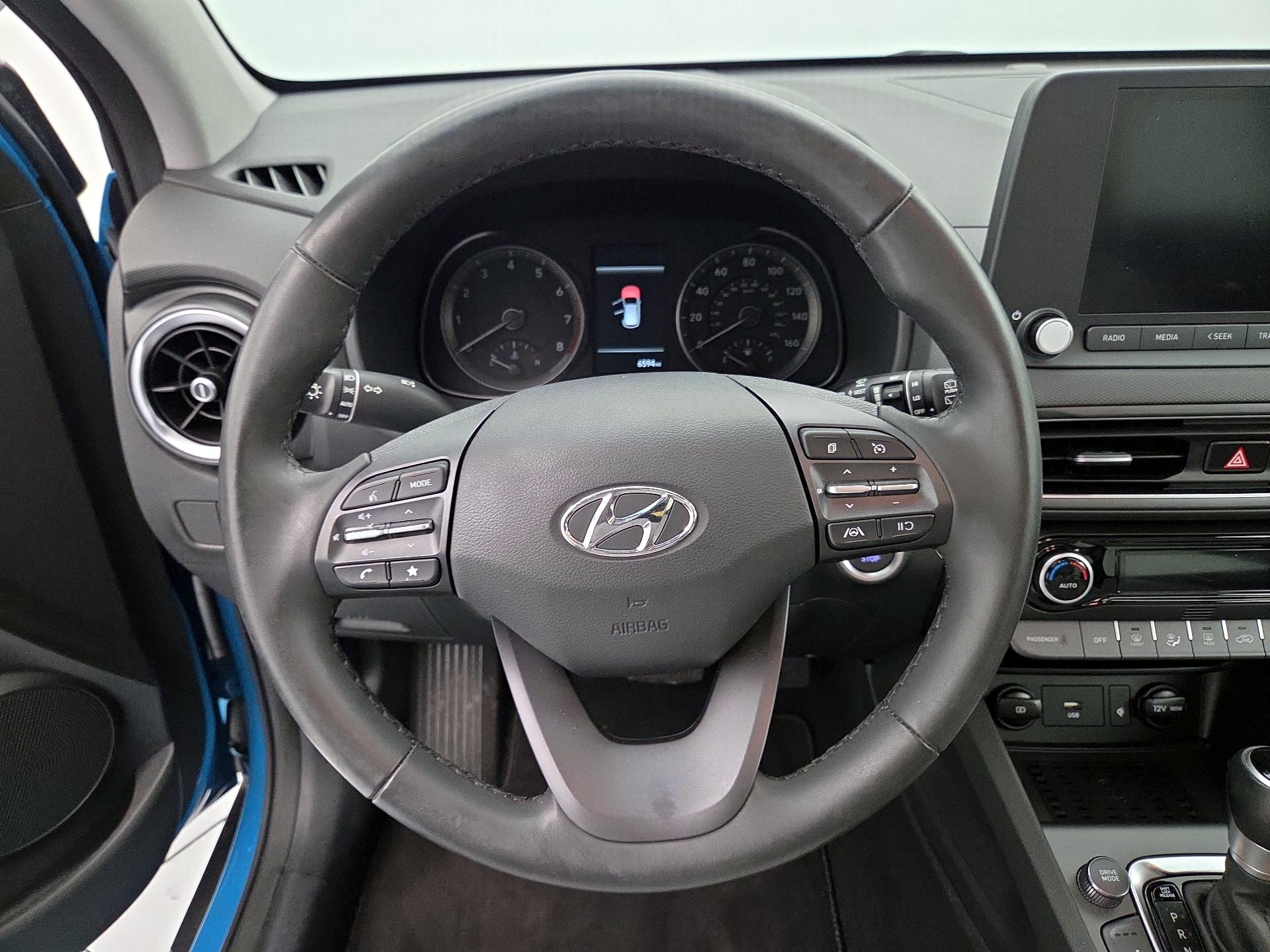Thumbnail: 2022 Hyundai Kona - 10