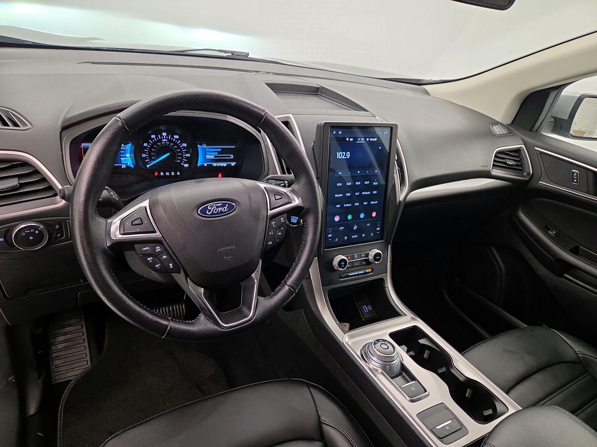 Thumbnail: 2023 Ford Edge - 9