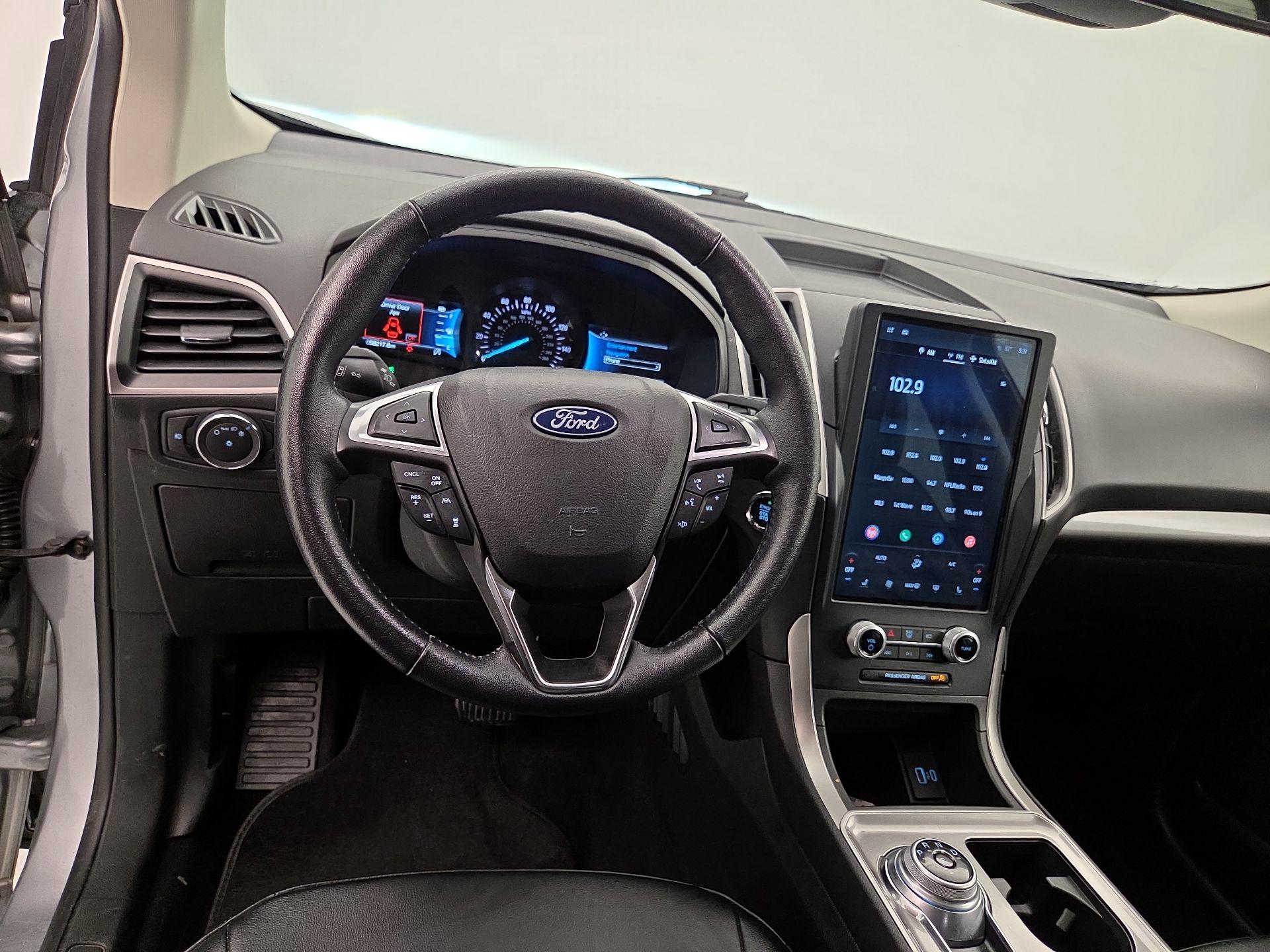 Thumbnail: 2023 Ford Edge - 10