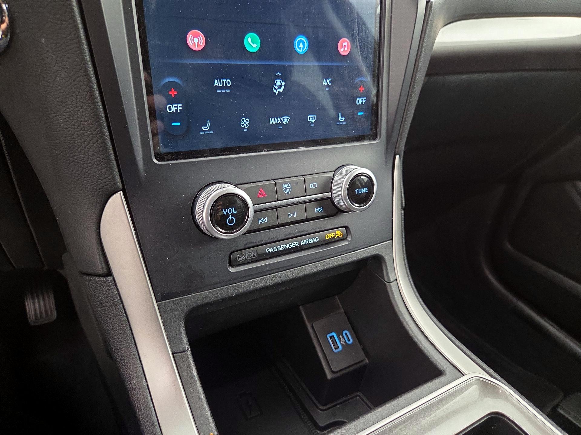 Thumbnail: 2023 Ford Edge - 15