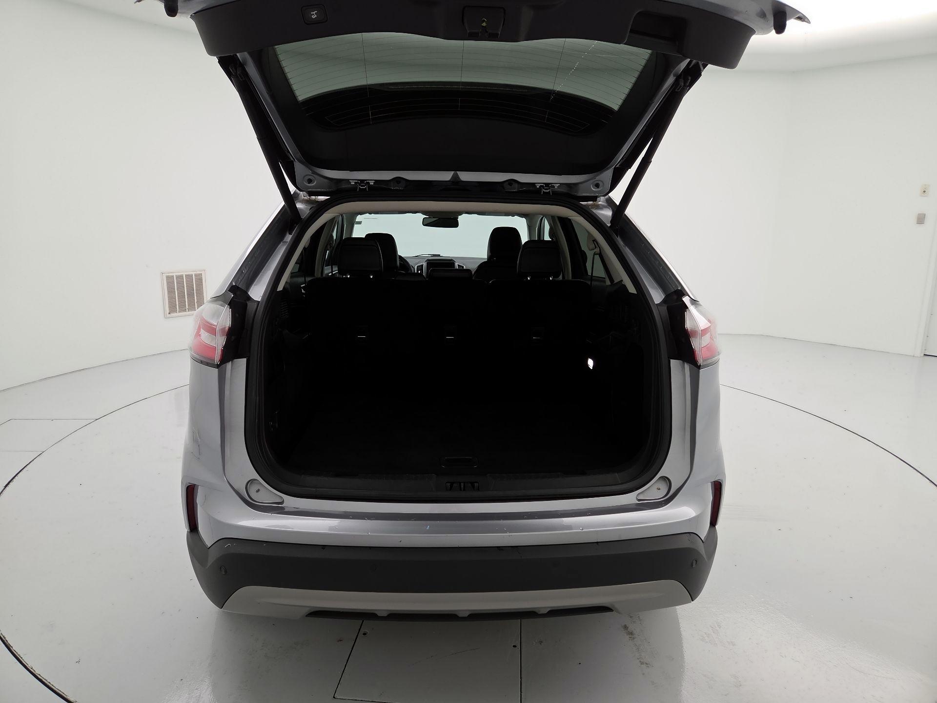 Thumbnail: 2023 Ford Edge - 19