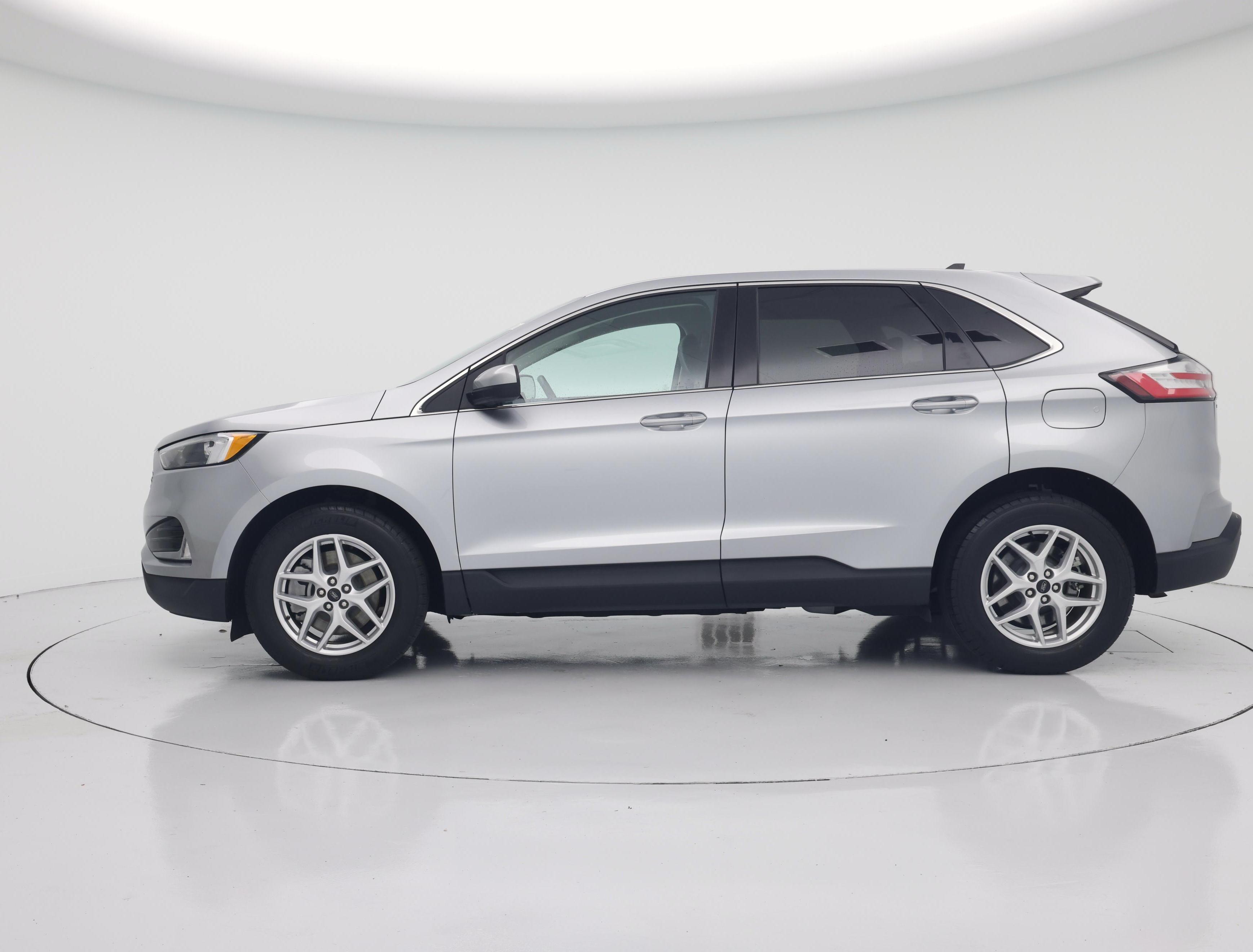 Thumbnail: 2023 Ford Edge - 3