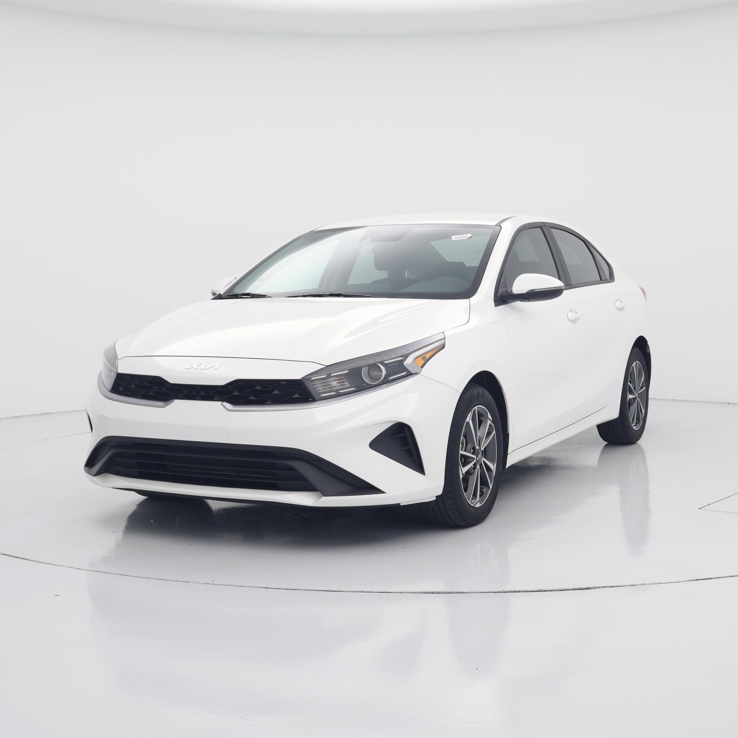Thumbnail: 2023 Kia Forte - 4