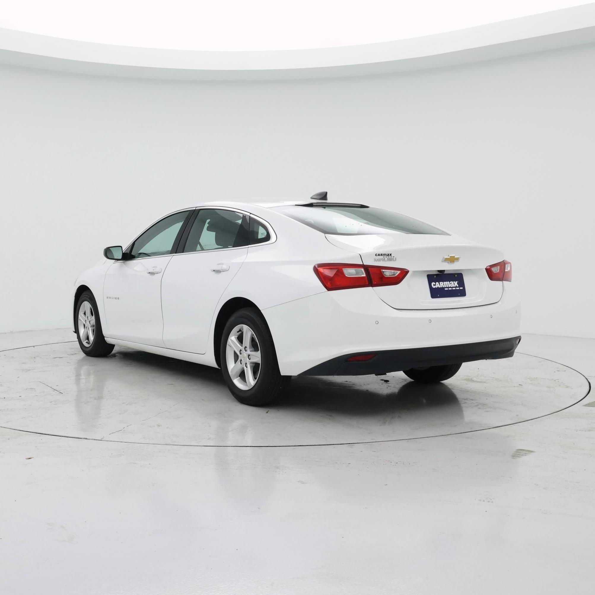 Thumbnail: 2024 Chevrolet Malibu - 2