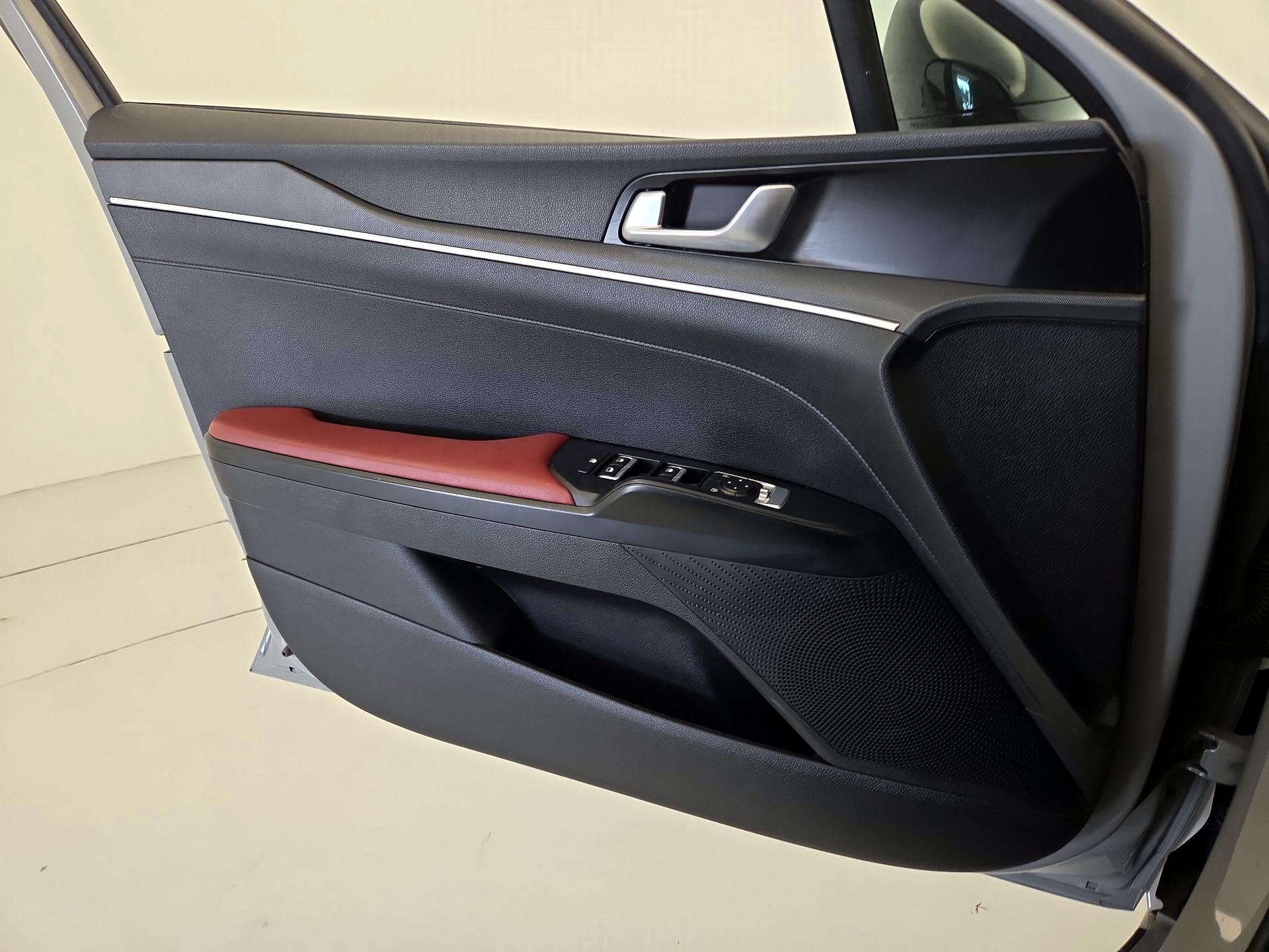 Thumbnail: 2023 Kia K5 - 12