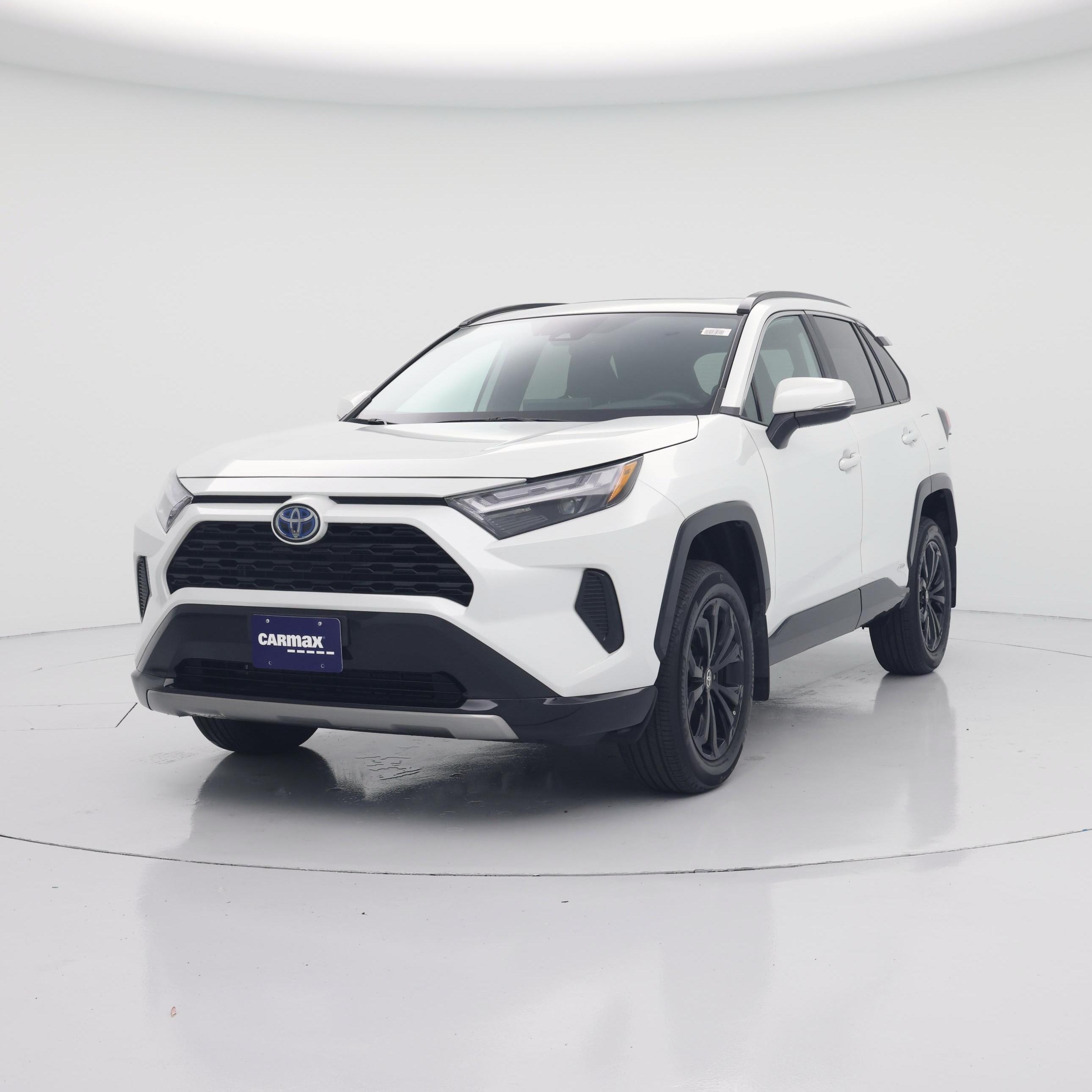 Thumbnail: 2024 Toyota RAV4 - 4