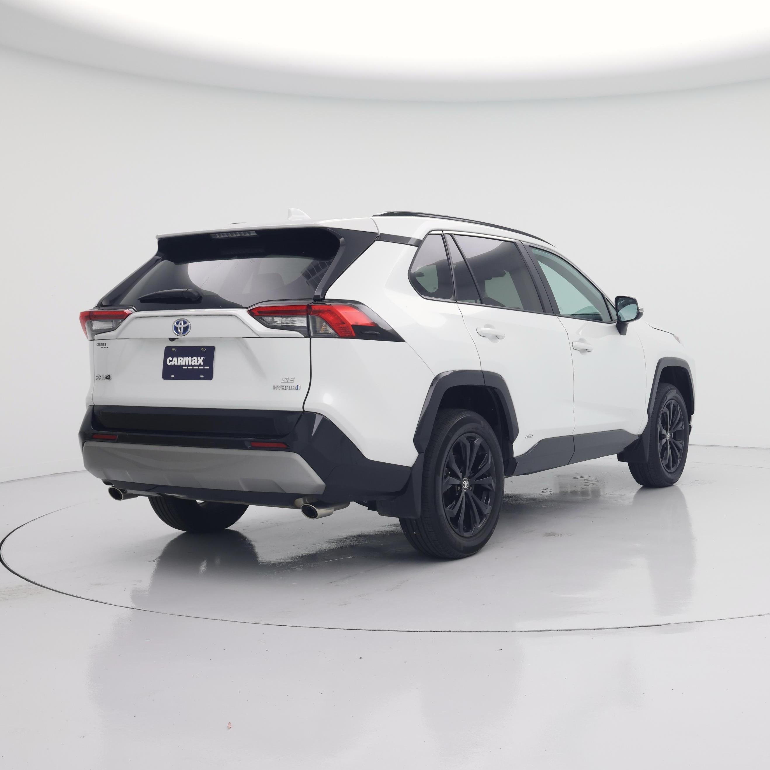 Thumbnail: 2024 Toyota RAV4 - 8