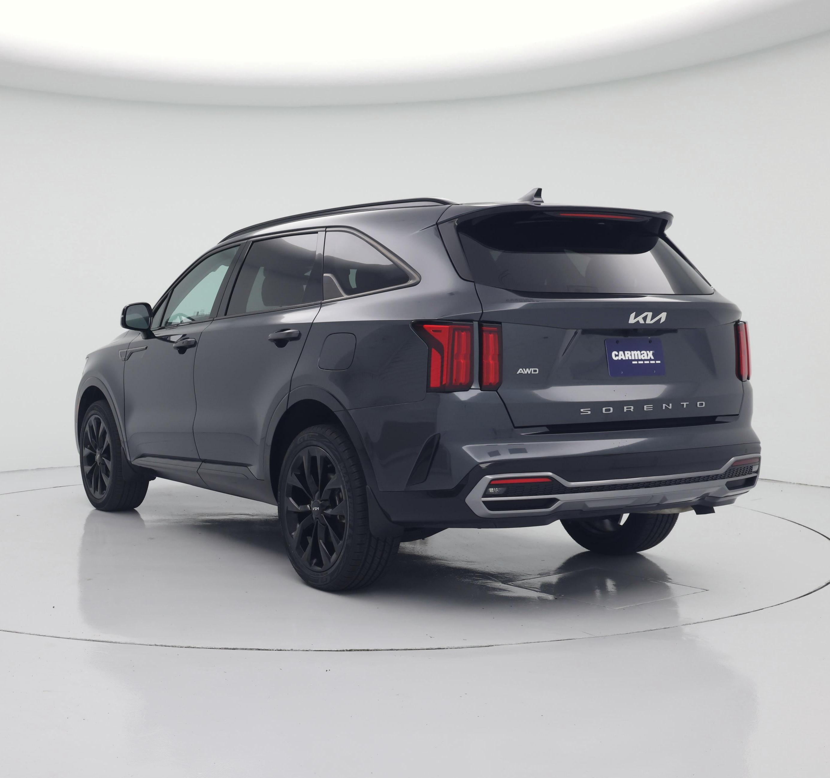 Thumbnail: 2022 Kia Sorento - 2