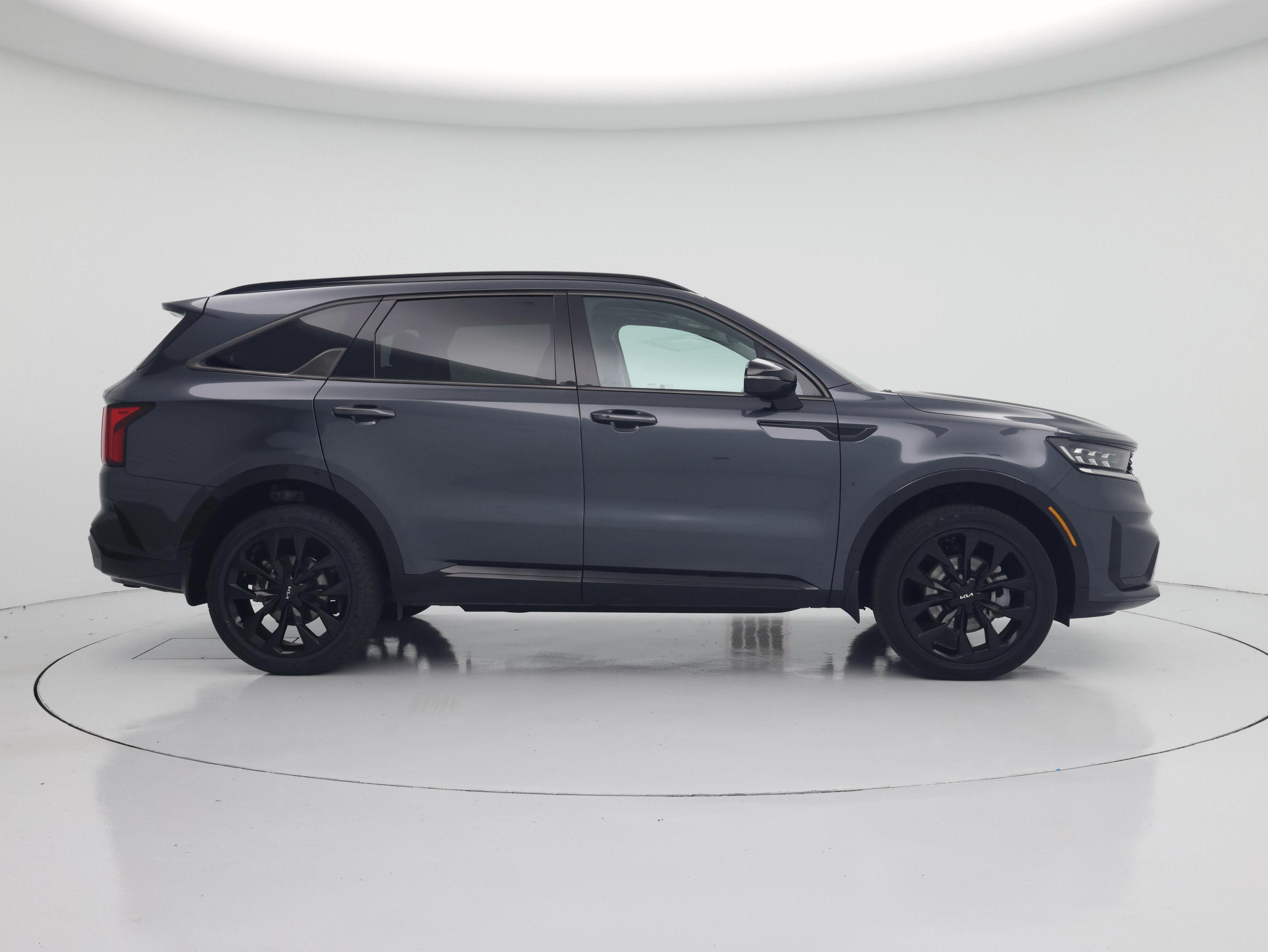 Thumbnail: 2022 Kia Sorento - 7
