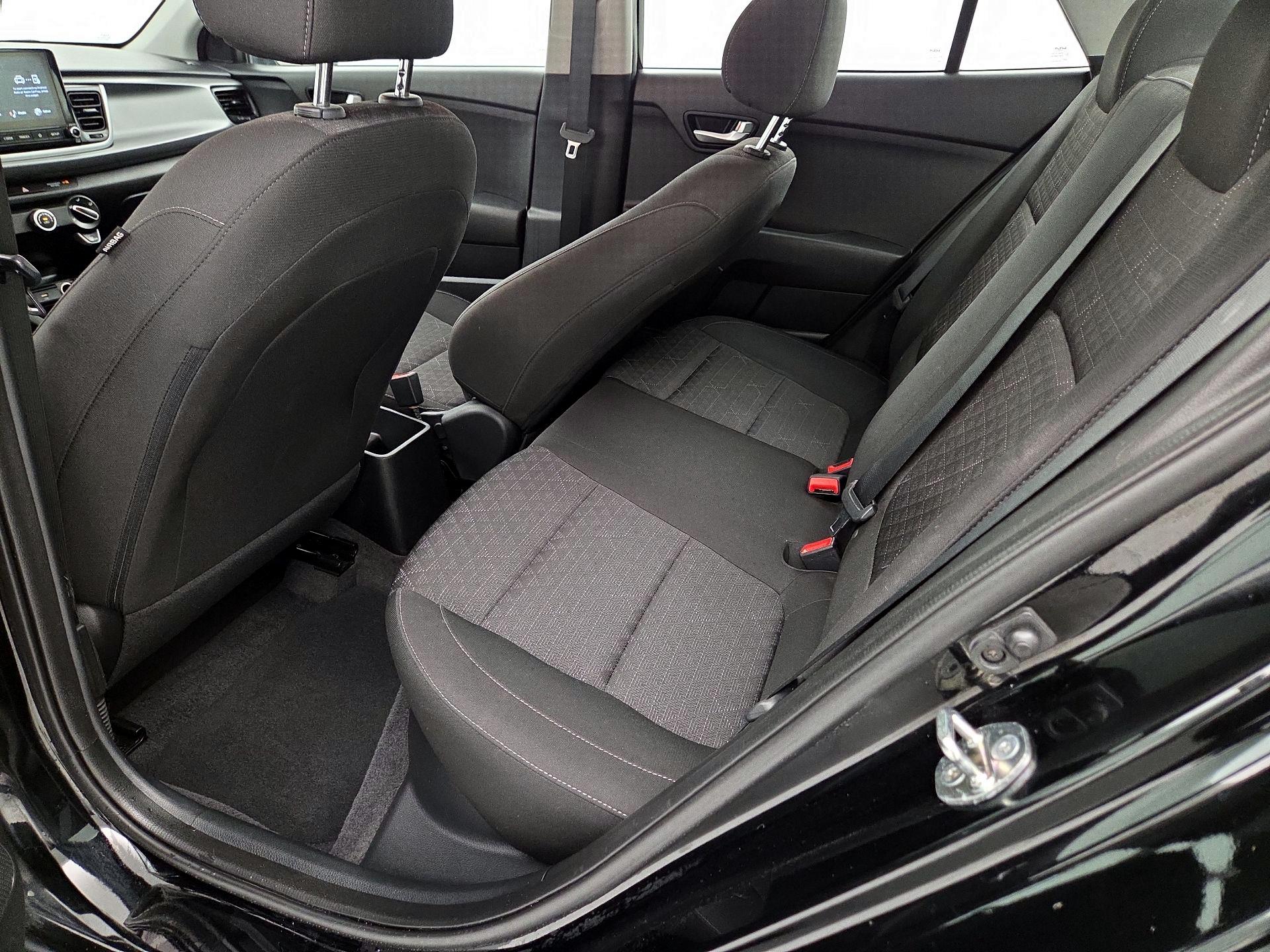 Thumbnail: 2023 Kia Rio - 19