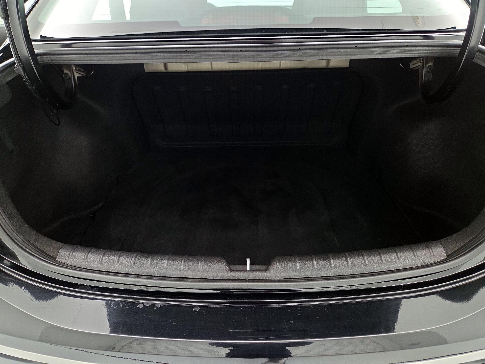 Thumbnail: 2023 Kia Rio - 20