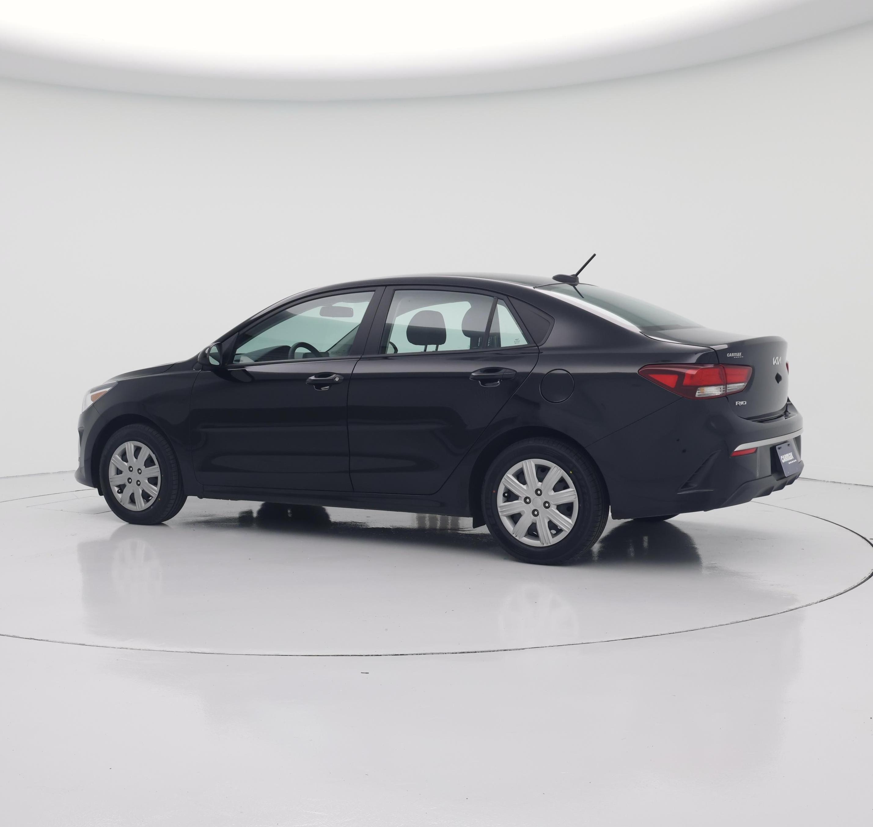 Thumbnail: 2023 Kia Rio - 5