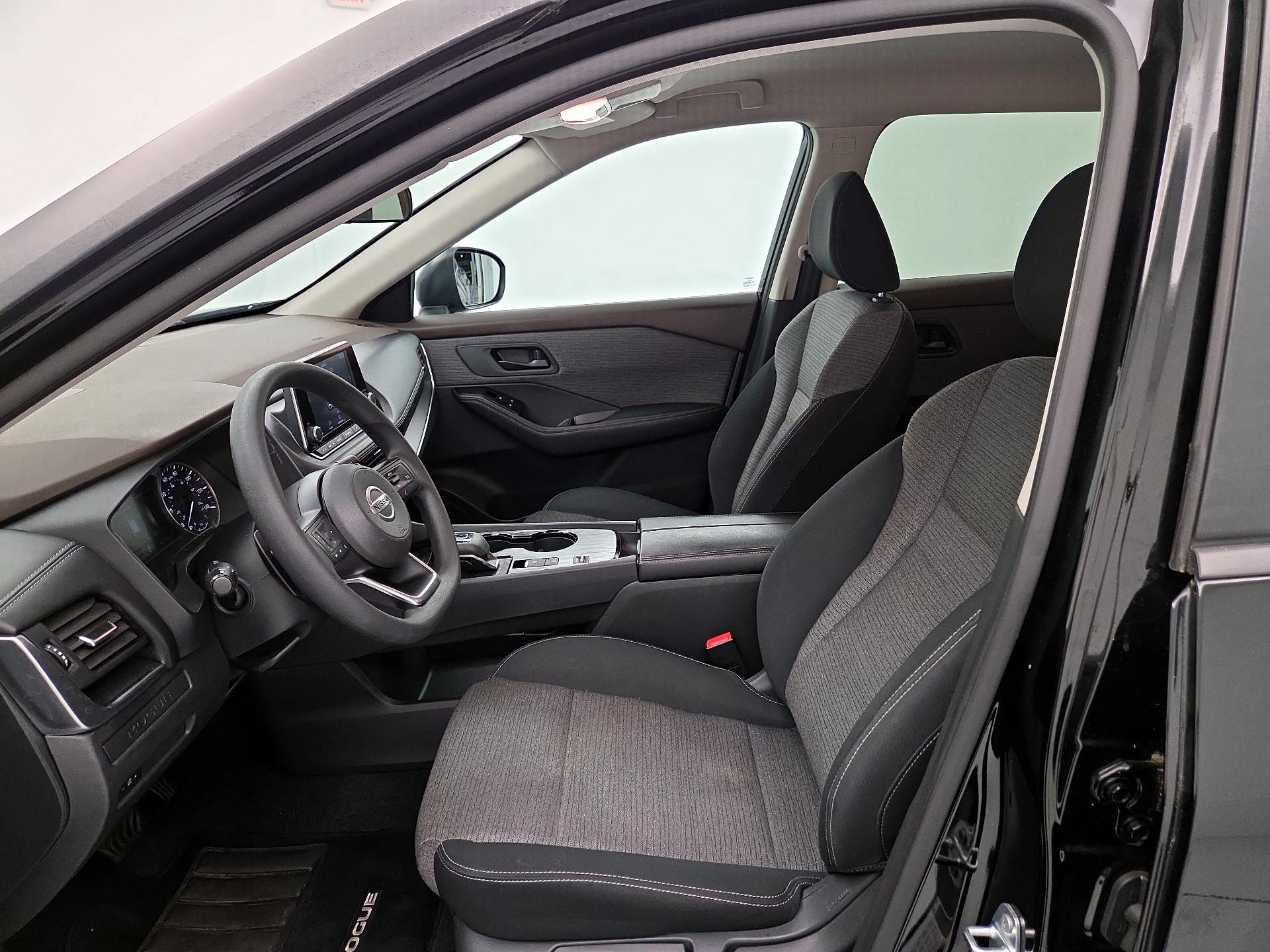 Thumbnail: 2021 Nissan Rogue - 11