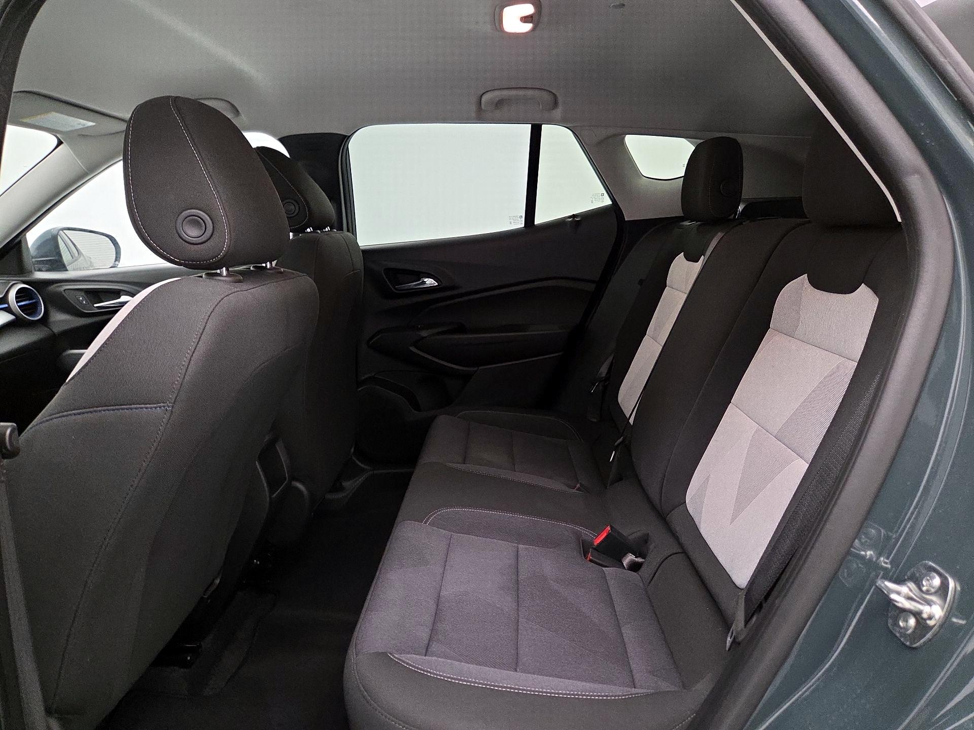Thumbnail: 2025 Chevrolet Trax - 18