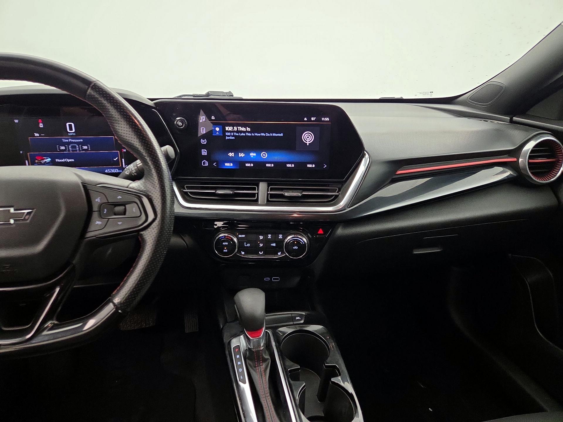 Thumbnail: 2024 Chevrolet Trax - 9