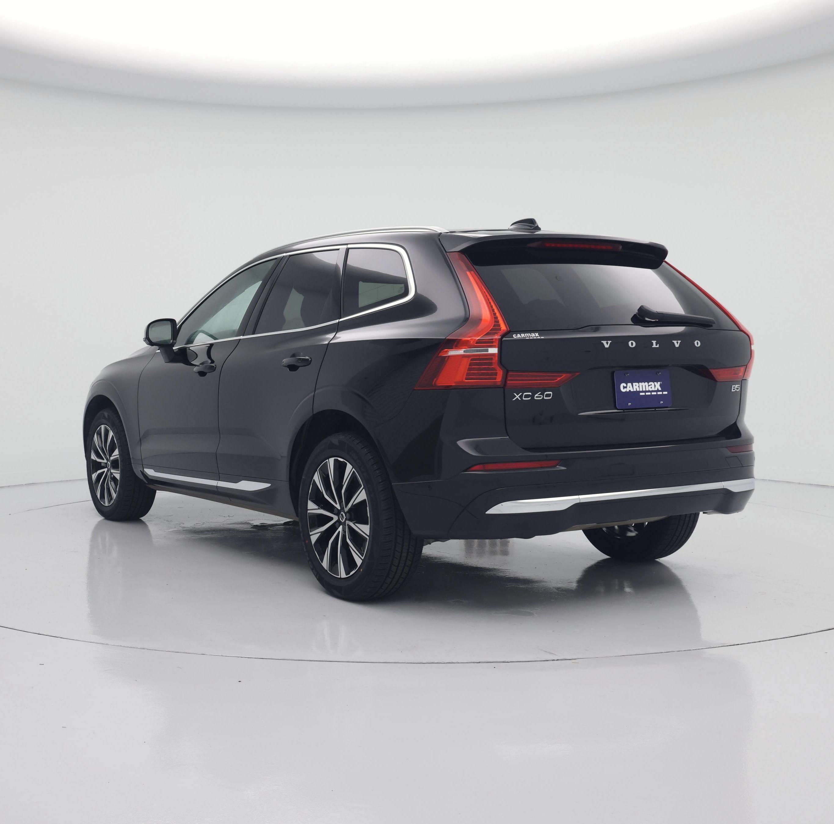 Thumbnail: 2023 Volvo XC60 - 2