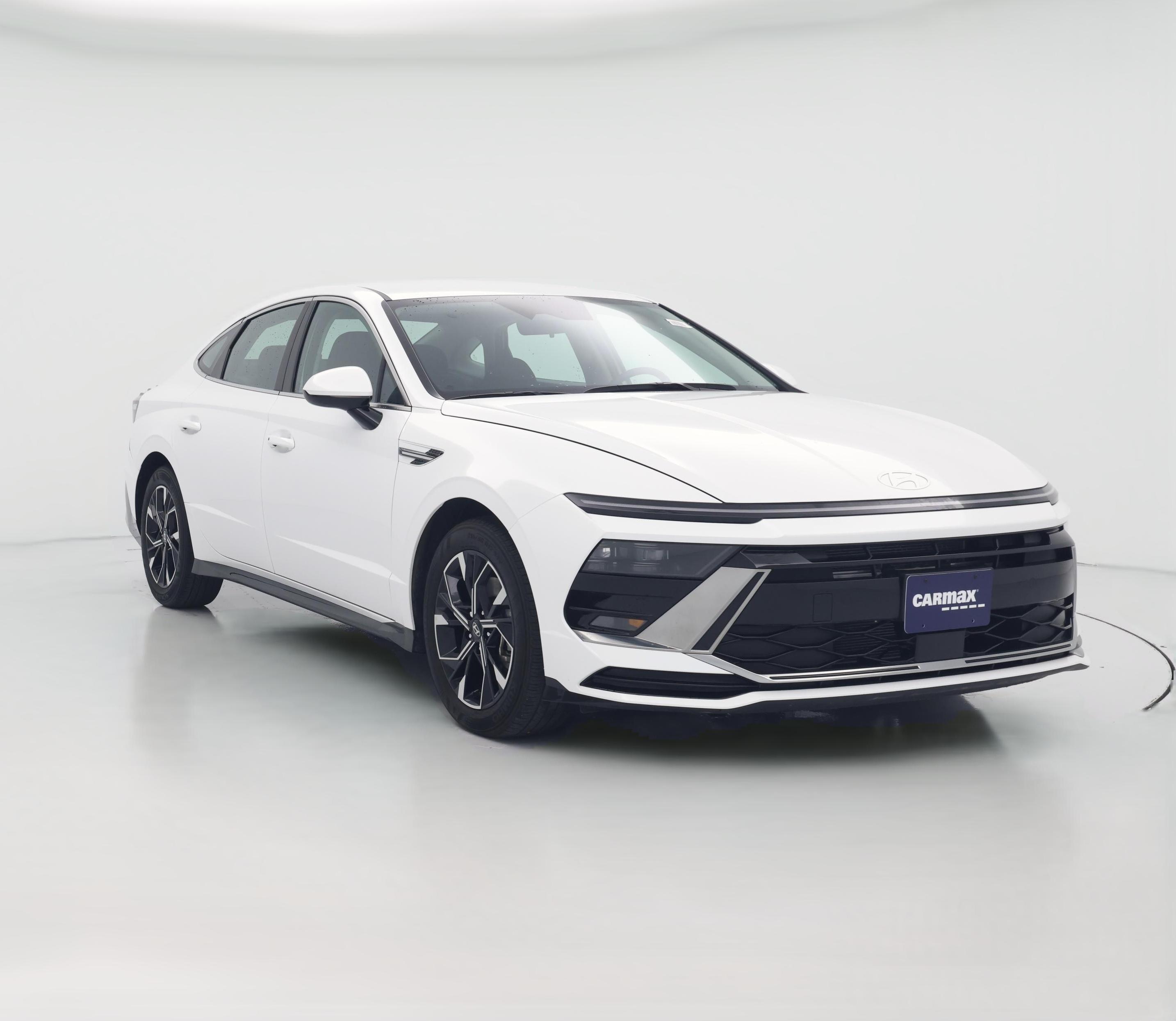Thumbnail: 2025 Hyundai Sonata - 1