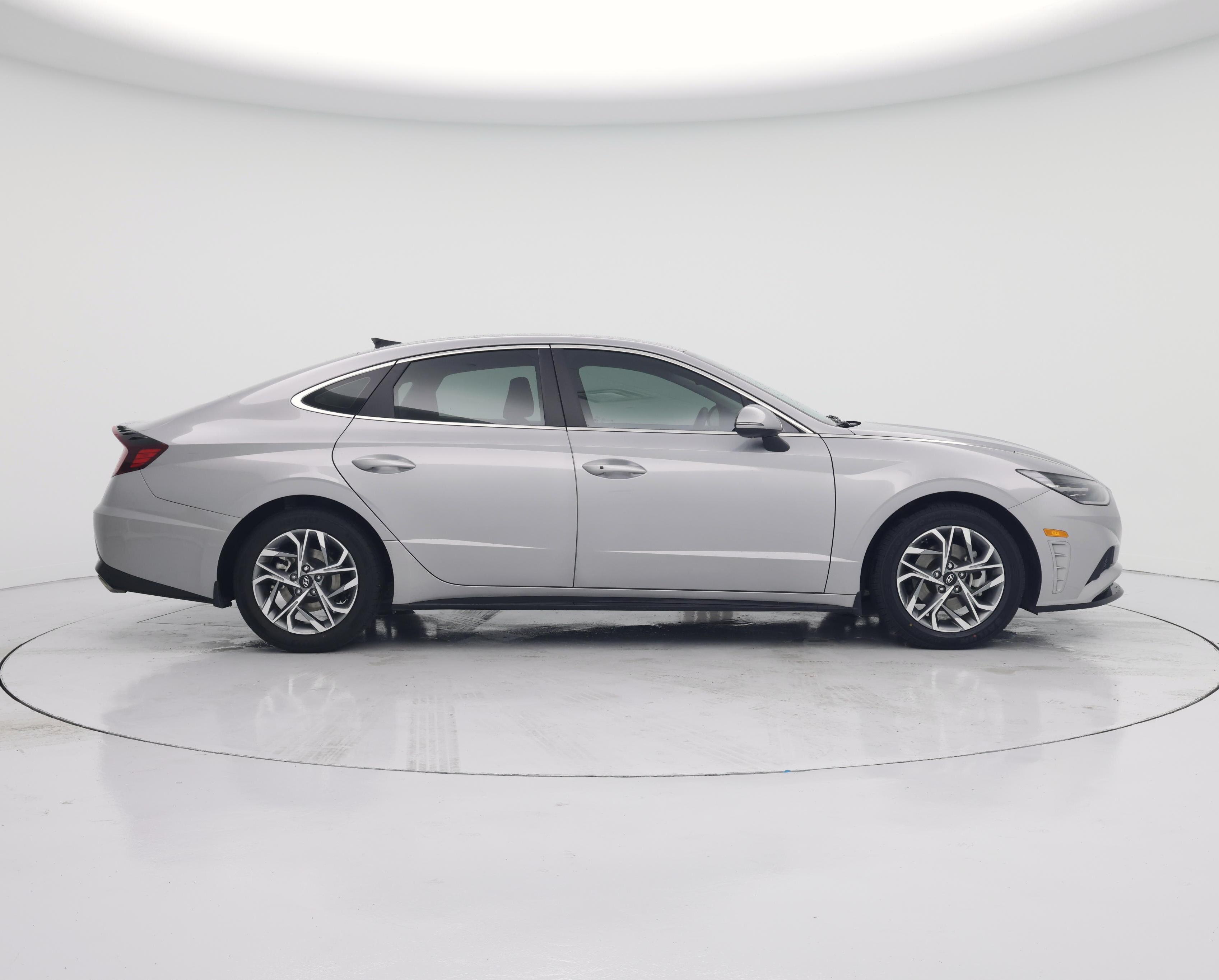 Thumbnail: 2023 Hyundai Sonata - 7